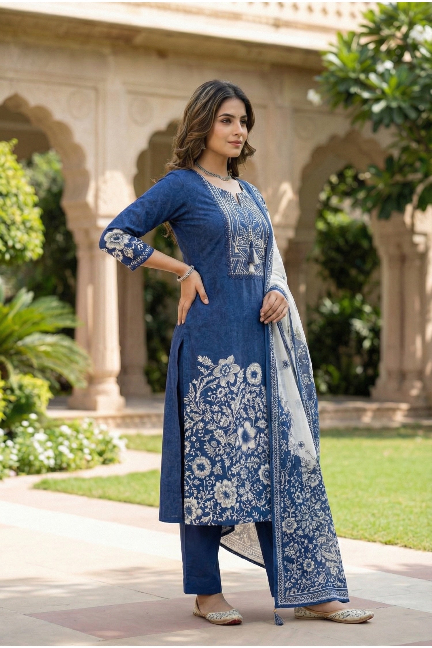 Blue Cotton Three-Piece Set with Digital Print