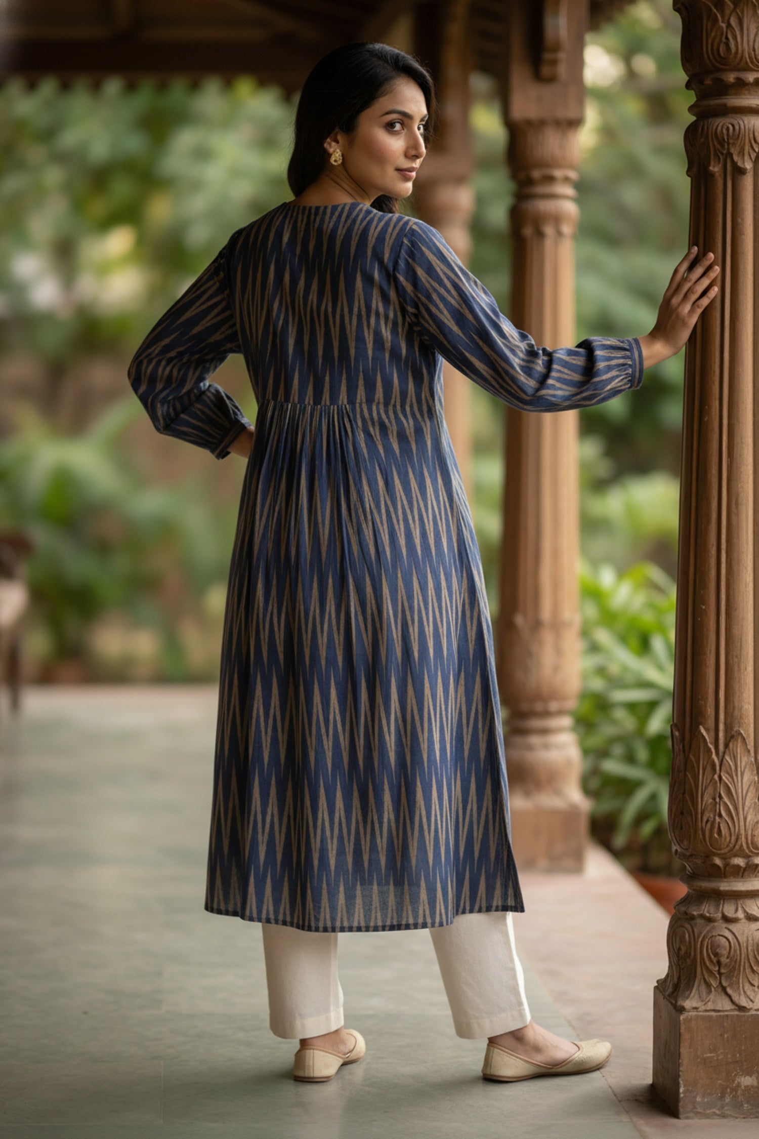 Dark Blue Zigzag Linework Cotton Long Kurti