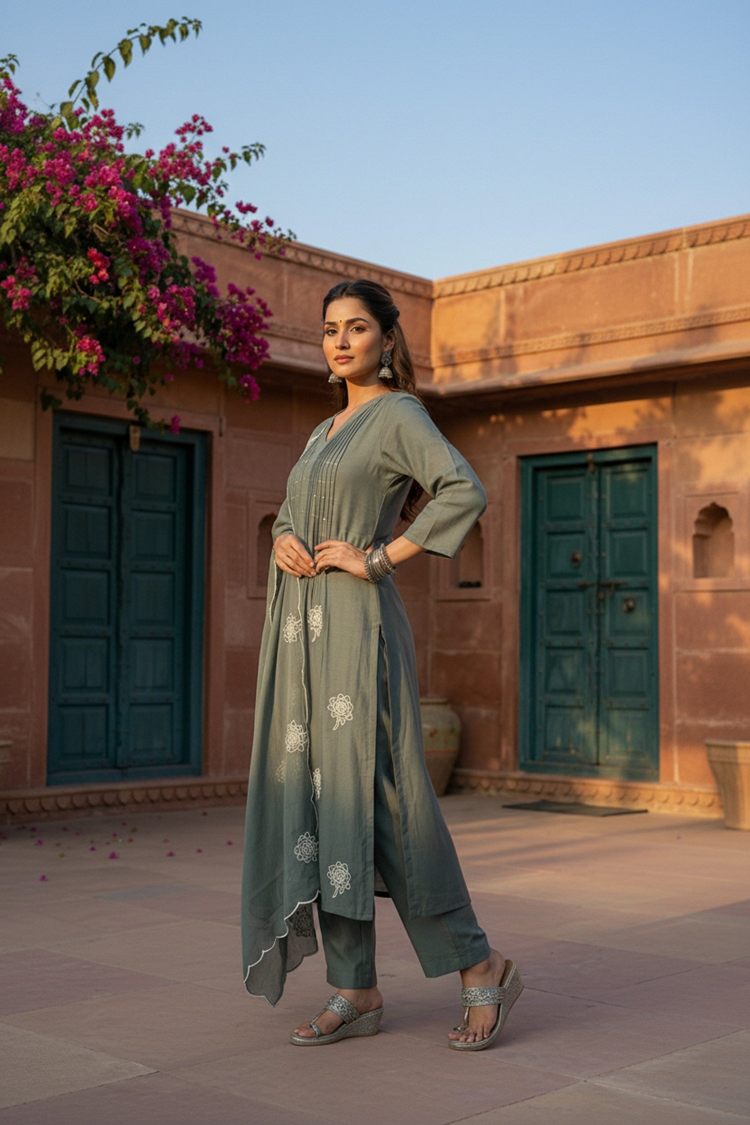 Bottle Green Mul Cotton Three Piece with Minimal Print