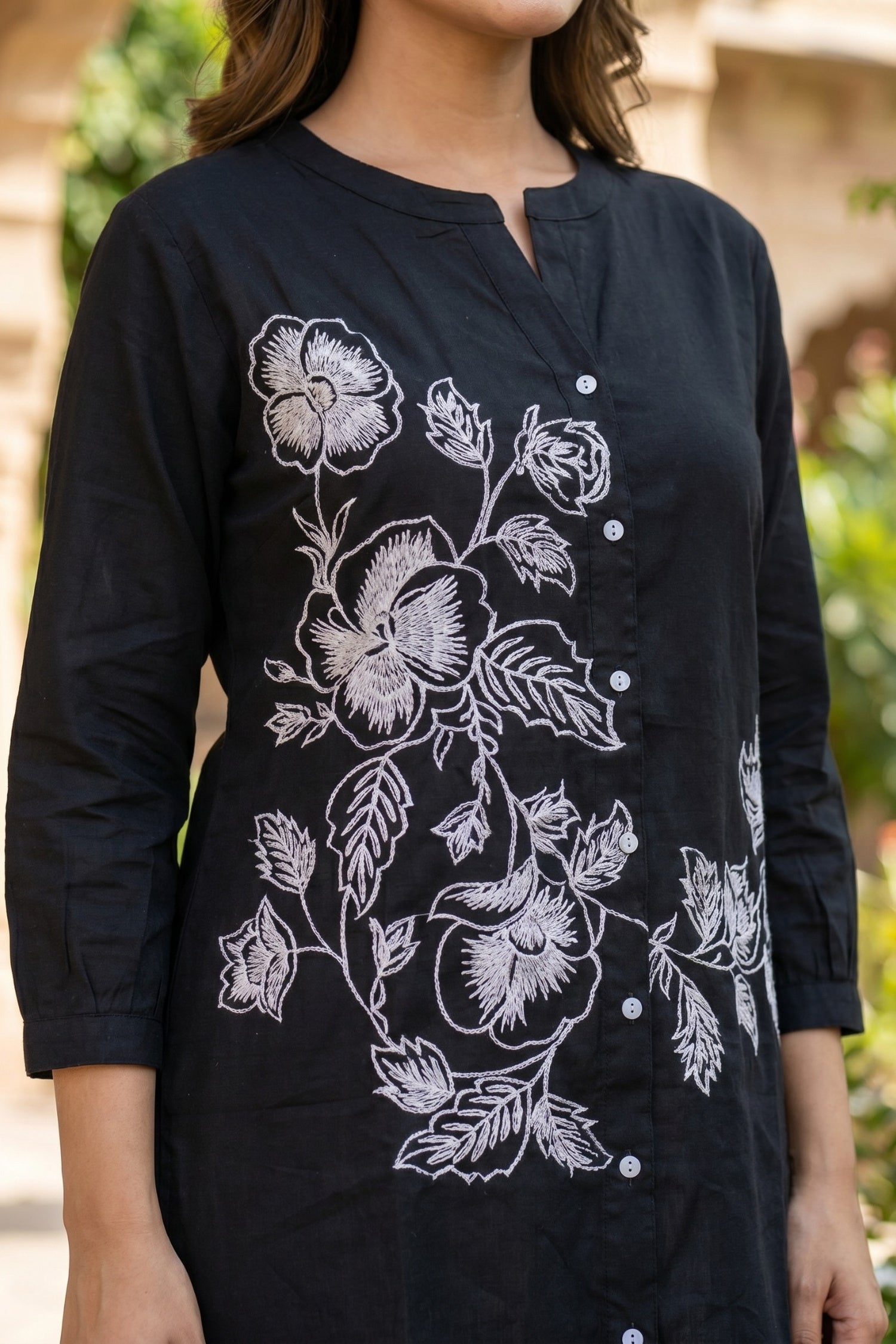 Relaxed Fit cotton Black Shirt.