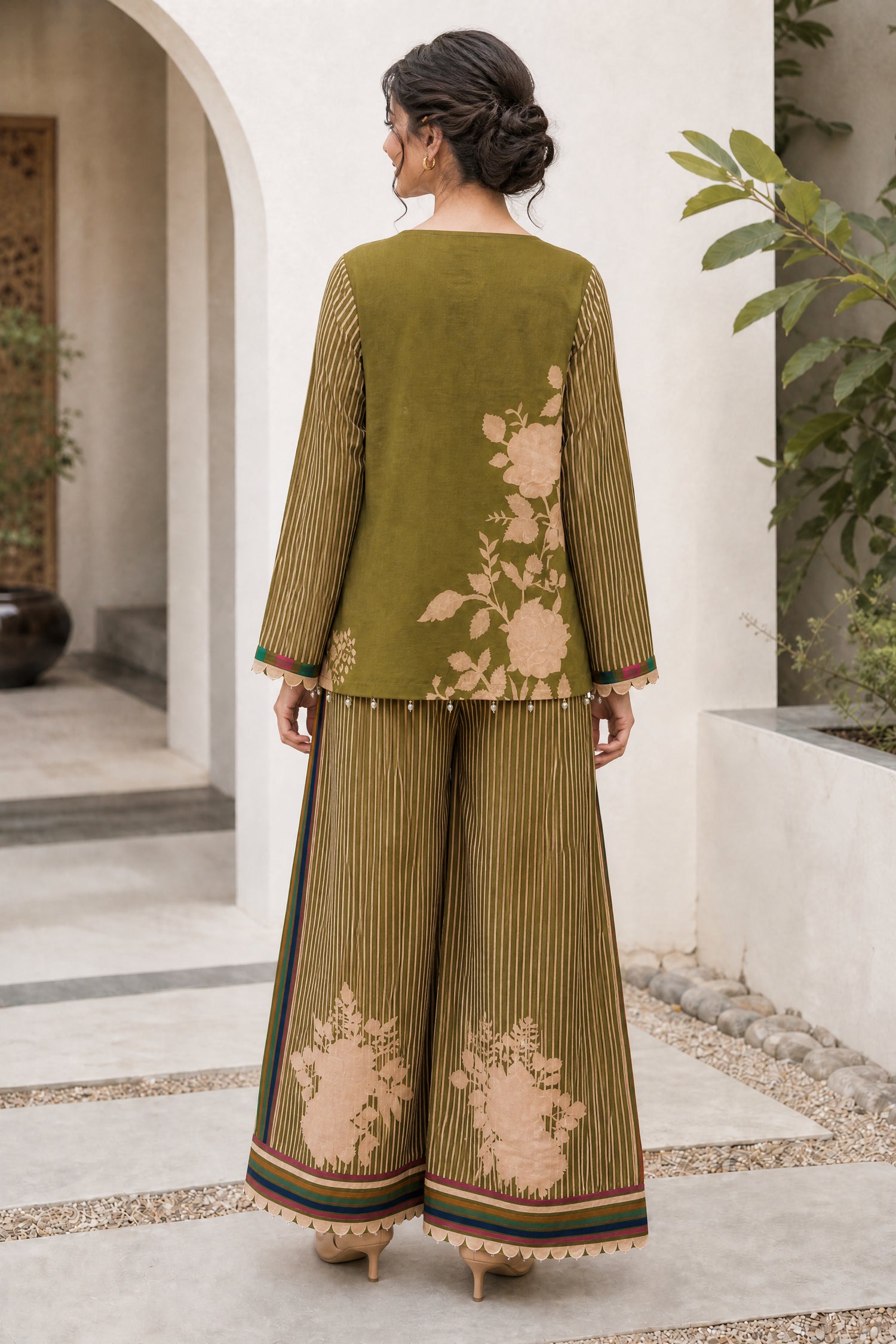 Embroidered Crepe Green Floral Print Loose Fit Co-Ord Set