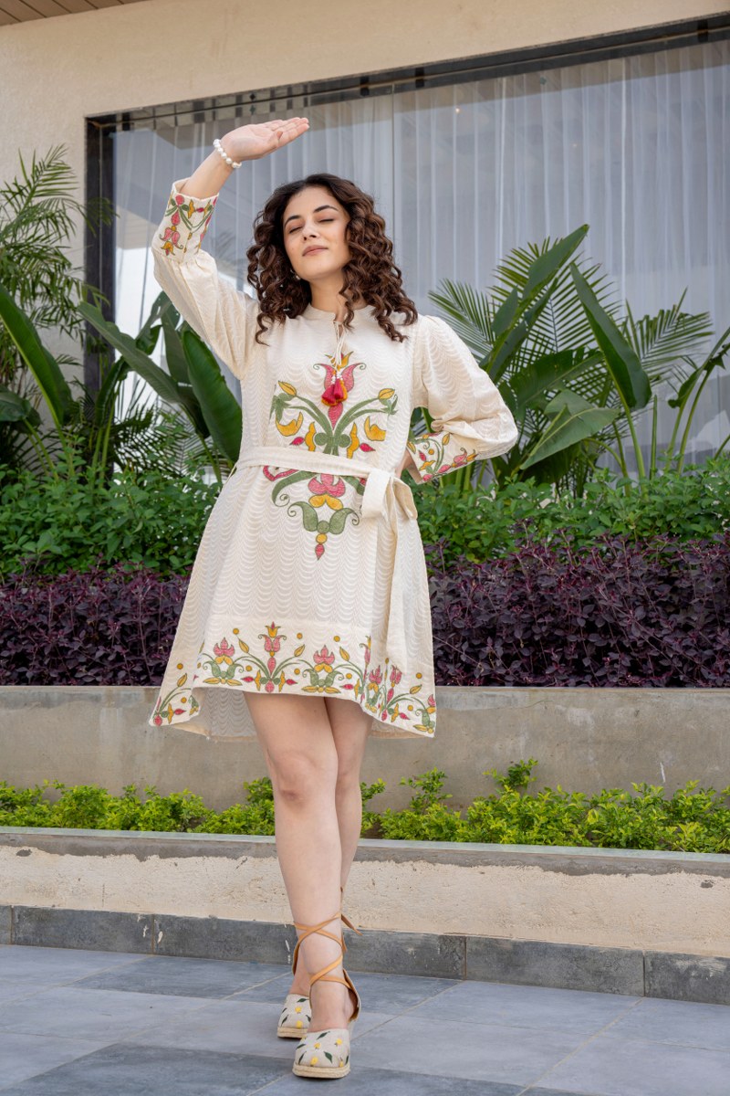 Off-White Tunic with Floral Handwork & Belt