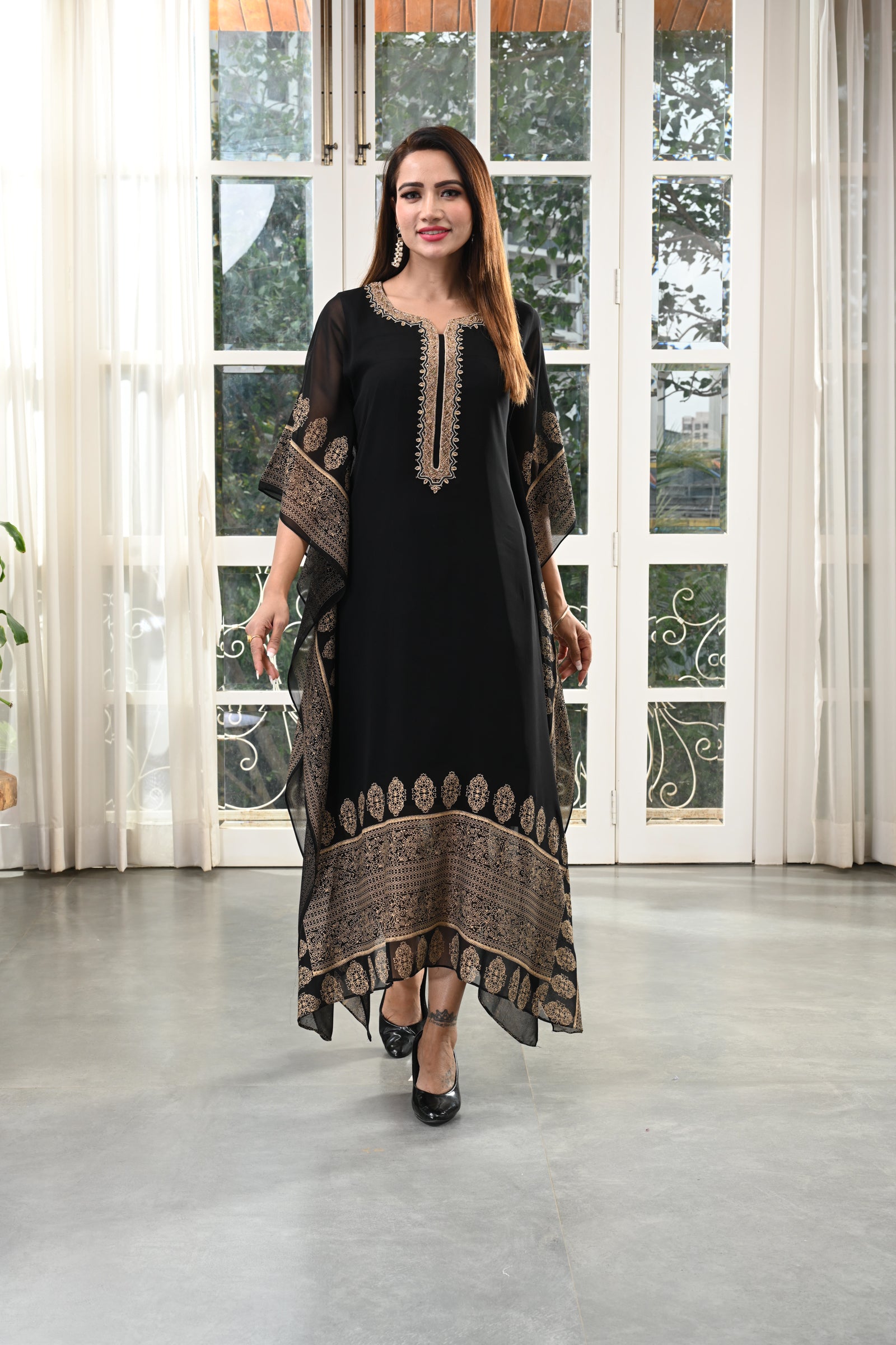 GOLD HAND EMBROIDERY BLACK KAFTAN