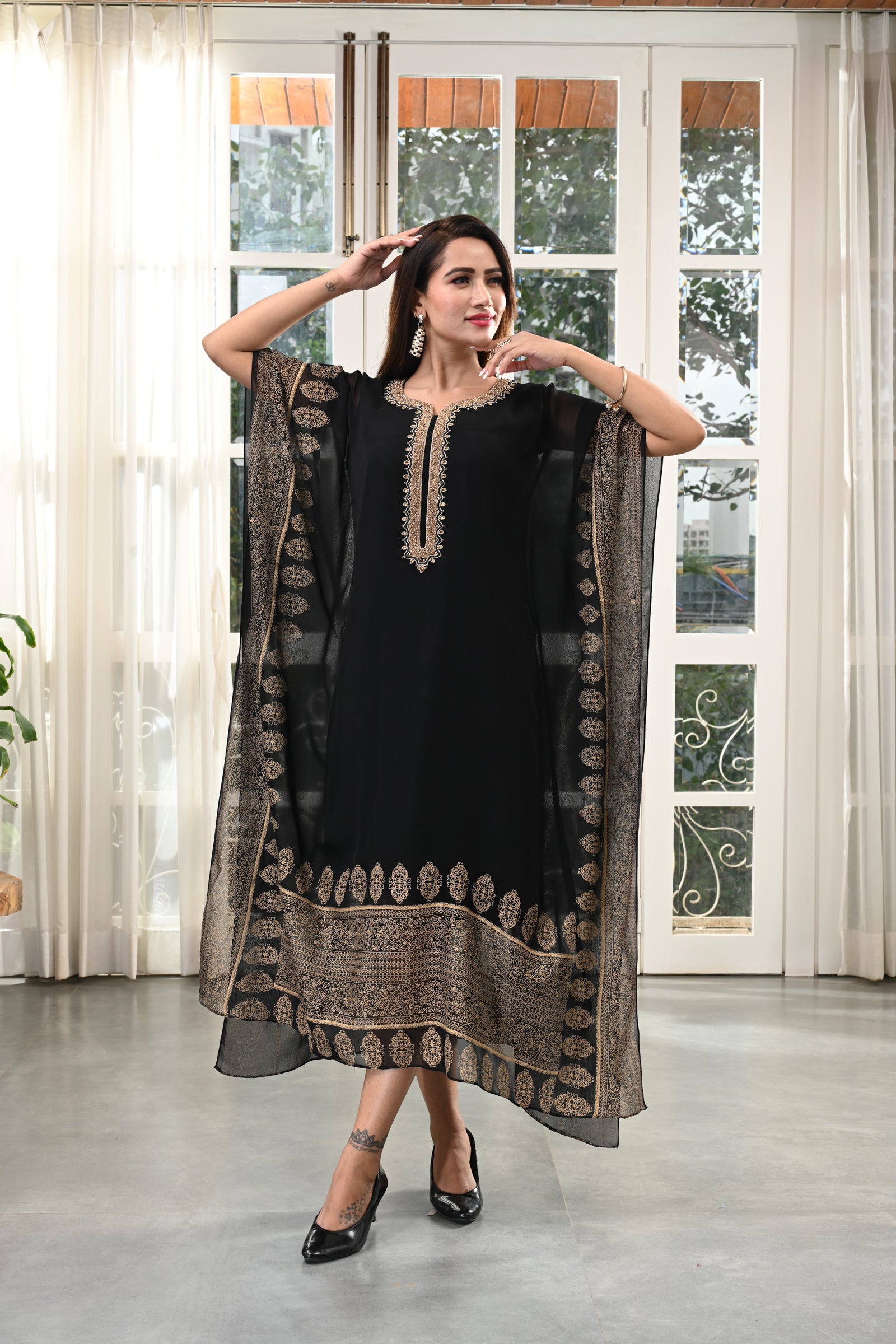 GOLD HAND EMBROIDERY BLACK KAFTAN