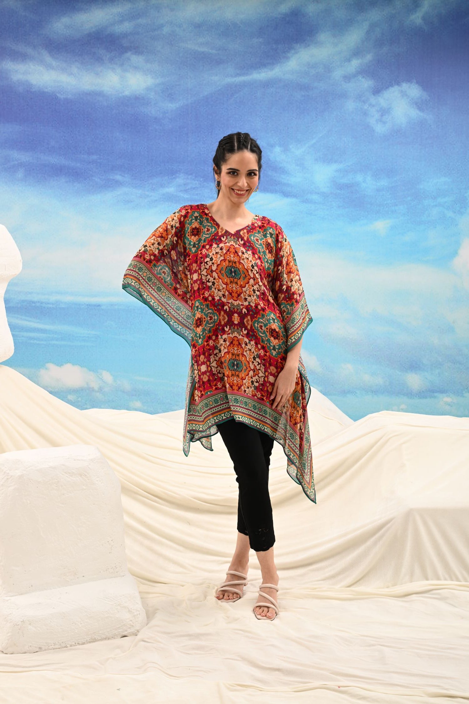 Freyaa Multicolor Printed Short Kaftan for Women