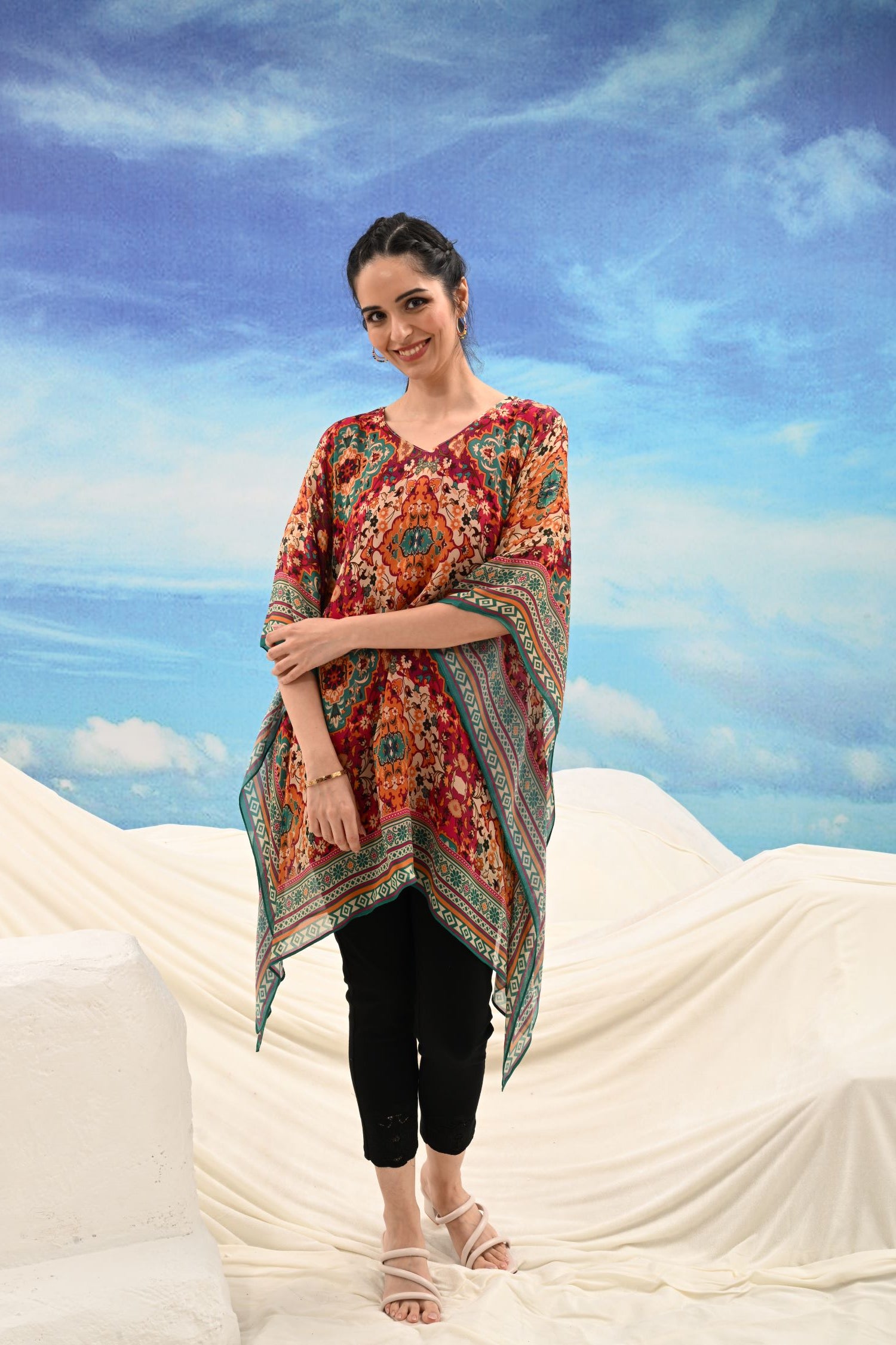 Freyaa Multicolor Printed Short Kaftan for Women