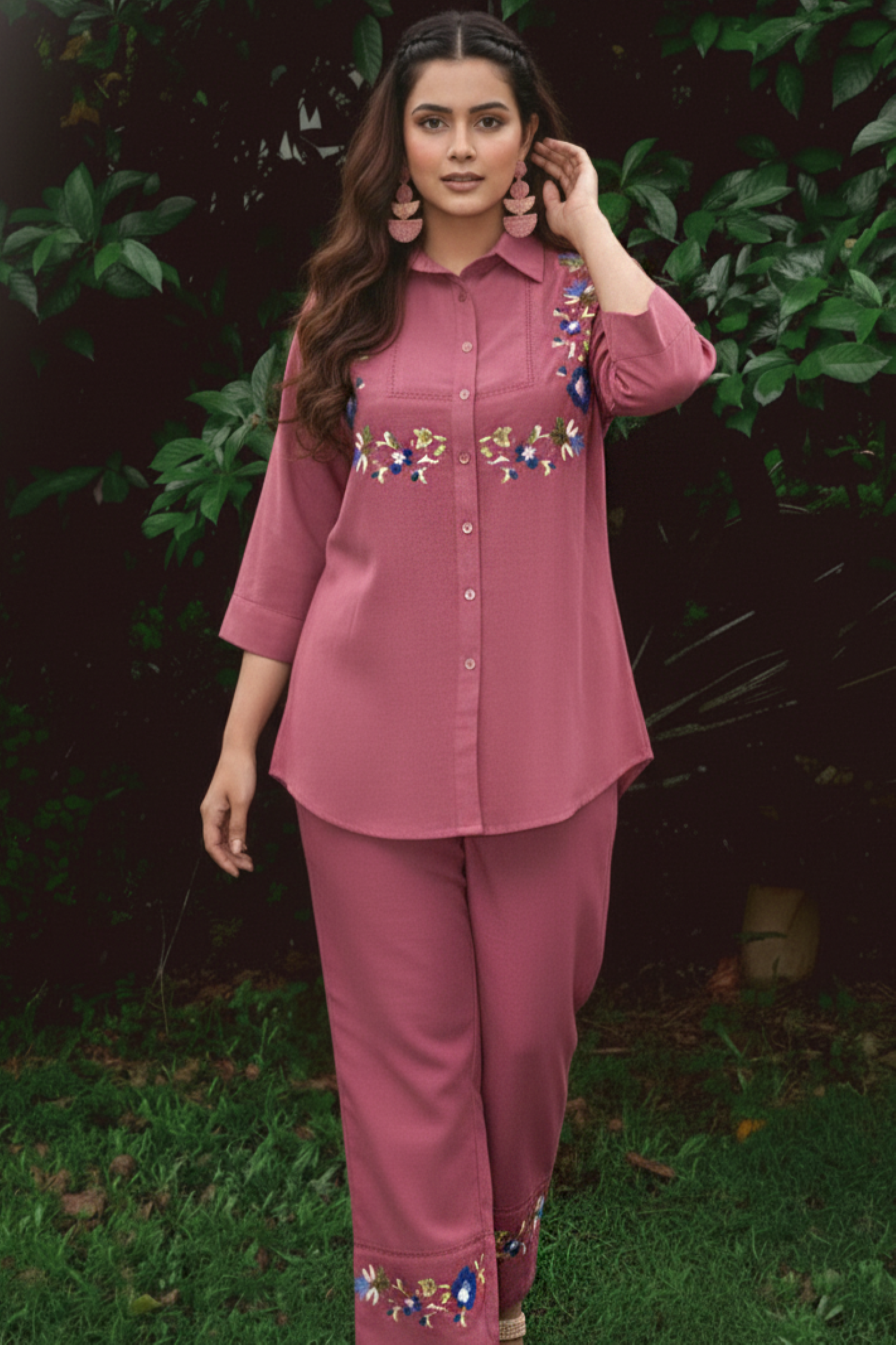 Relaxed Cotton Floral Embroidered Cord Set