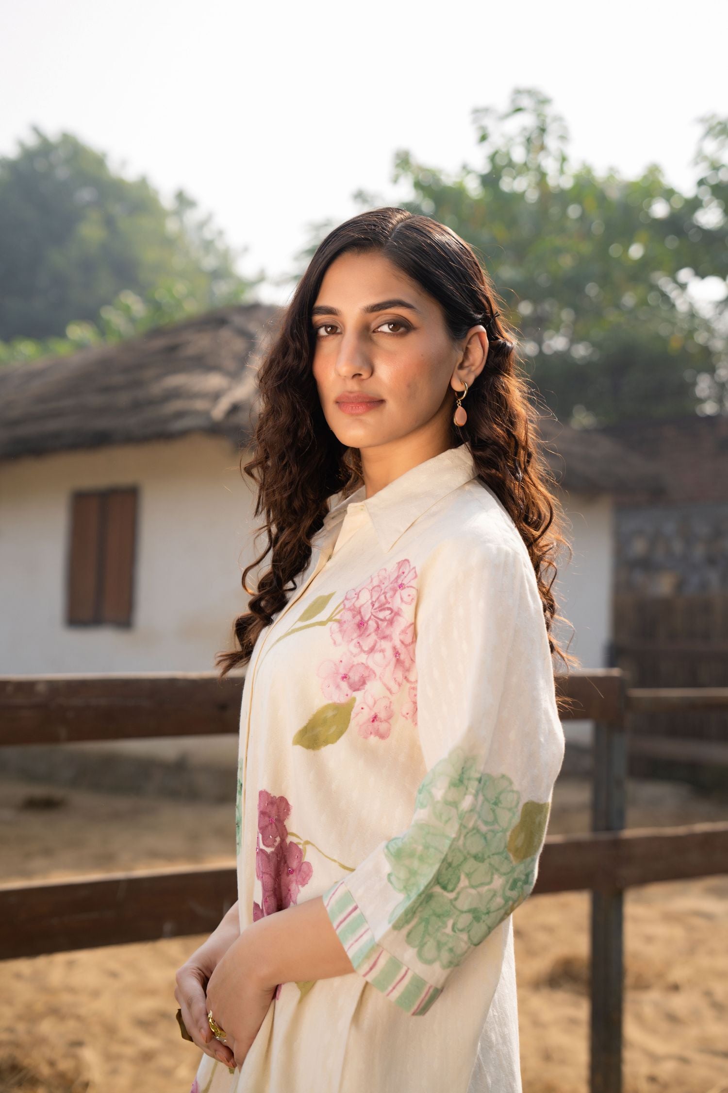 Cream Bloom Collared Cord Set