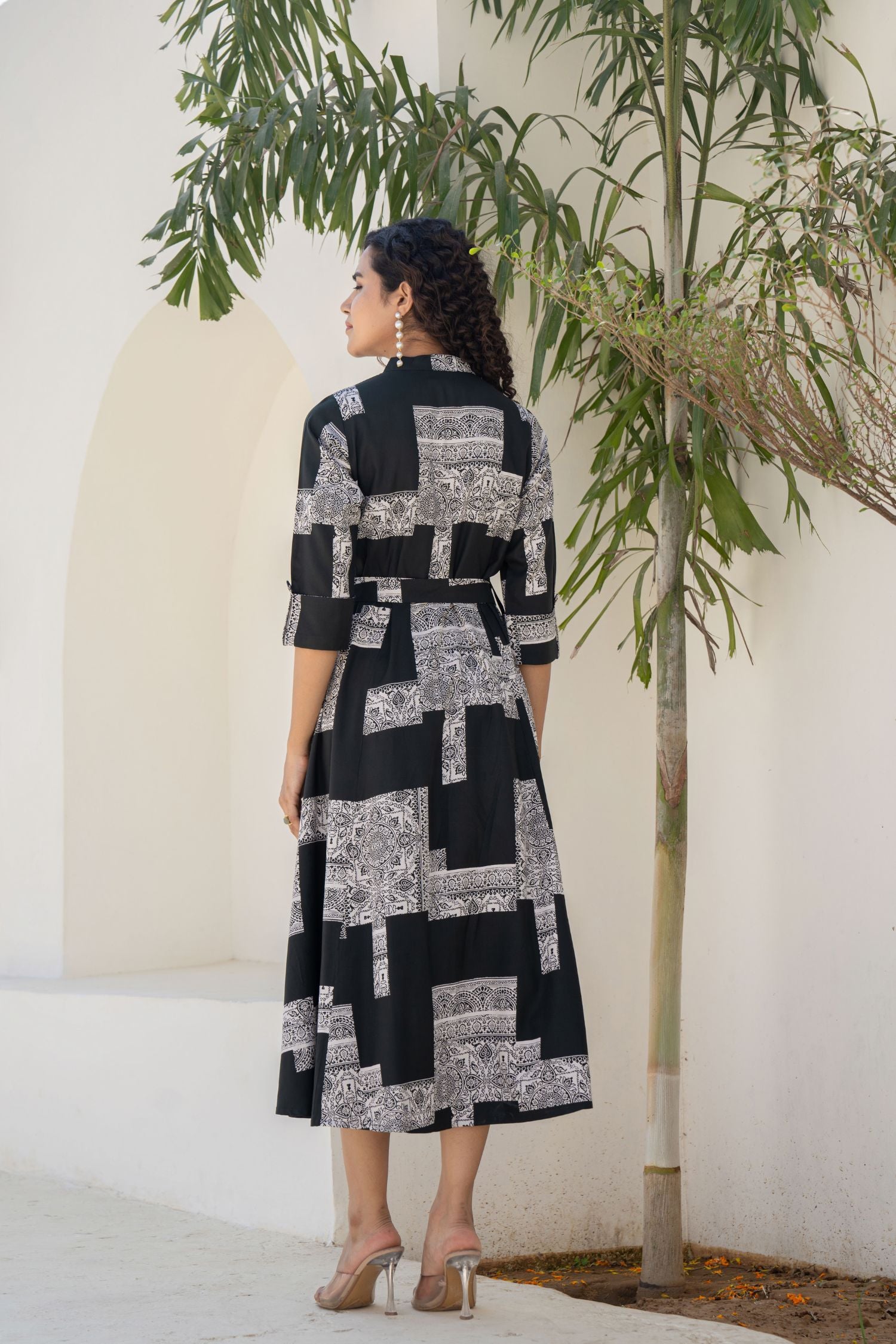 OLIVE GREEN MADARIN COLLAR PATCH PRINTED MIDI DRESS