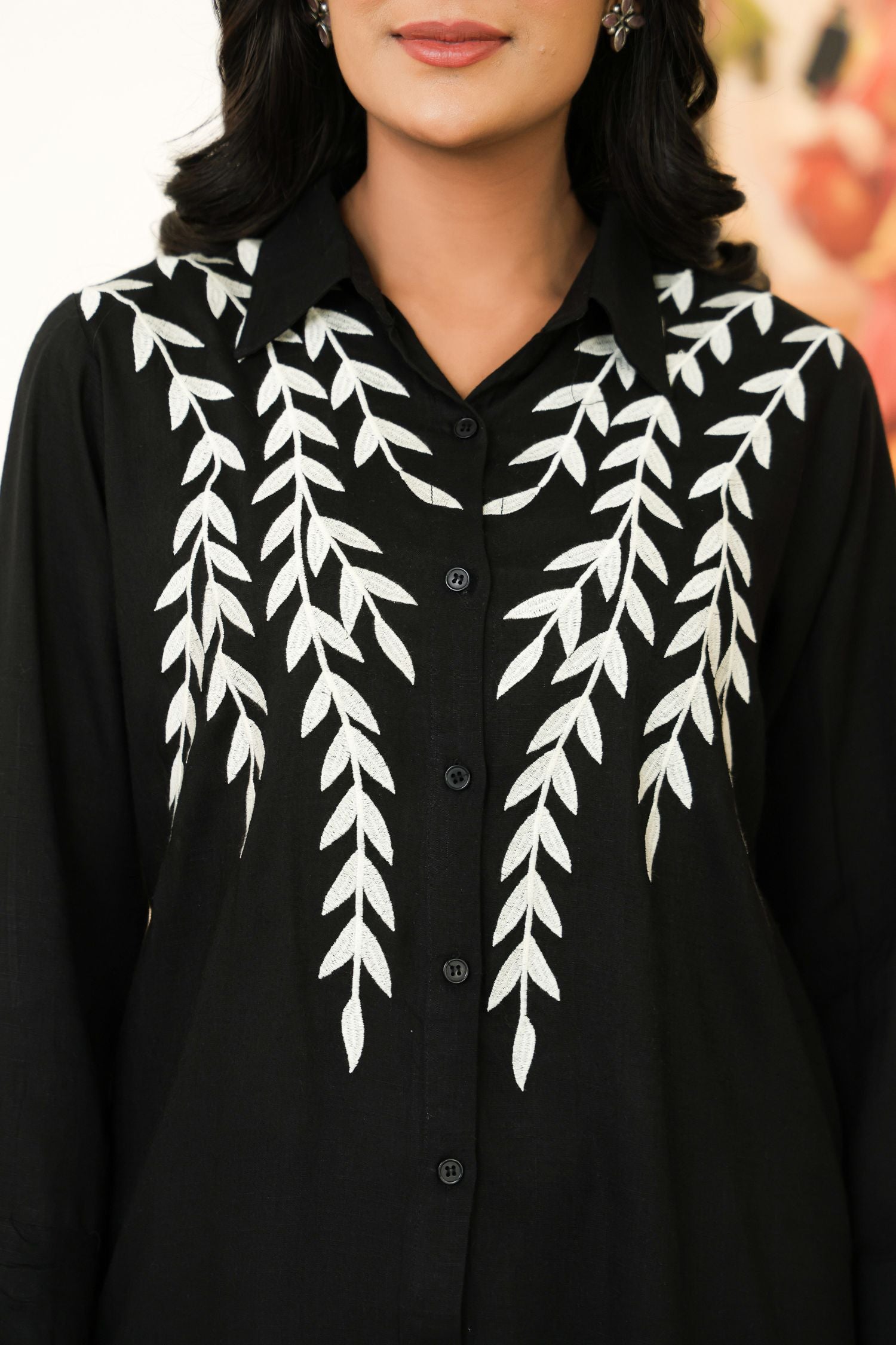 Leaf Imprint Black Top
