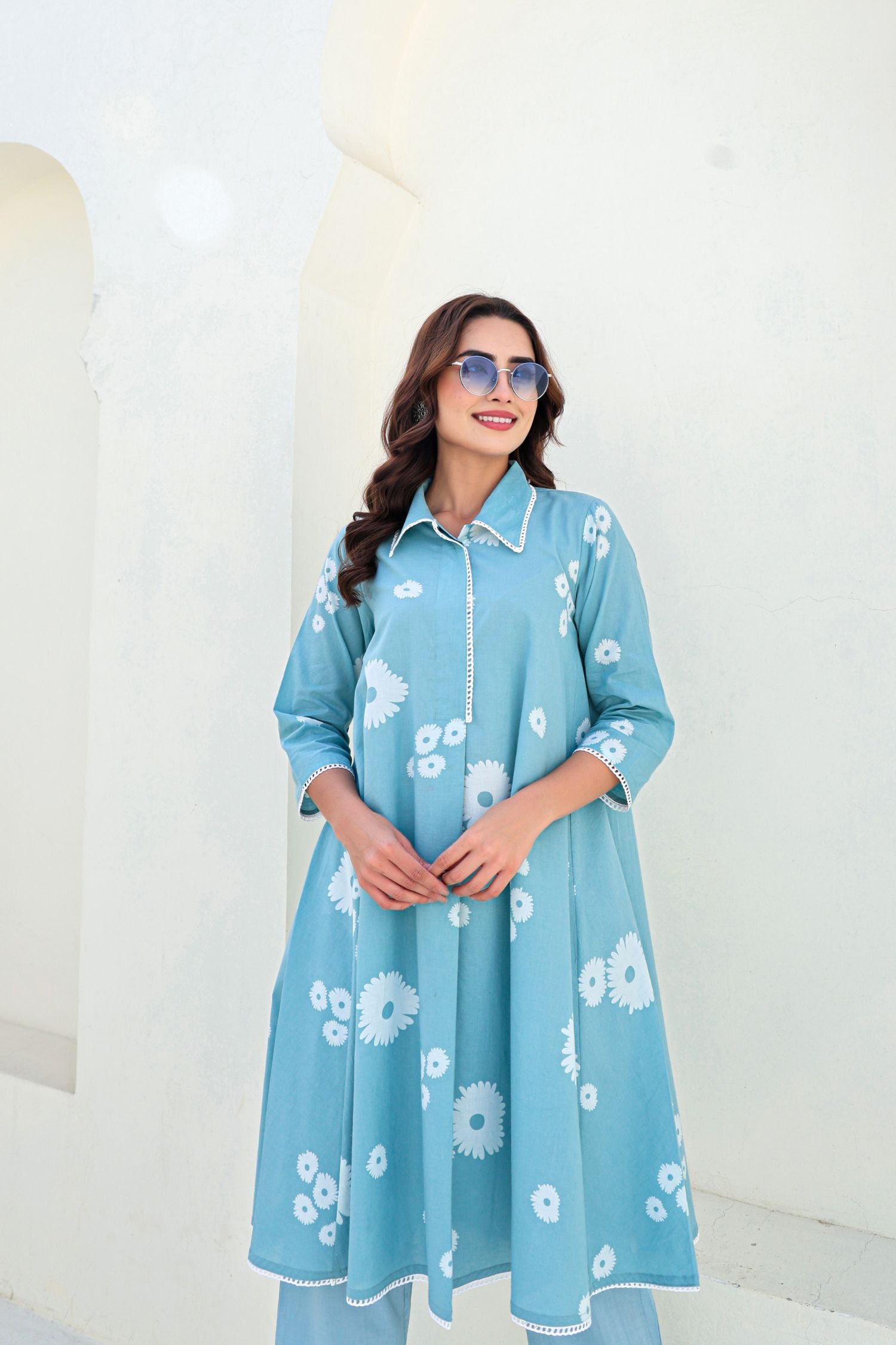 Chic Collar & Petal Print Blue Cord Set