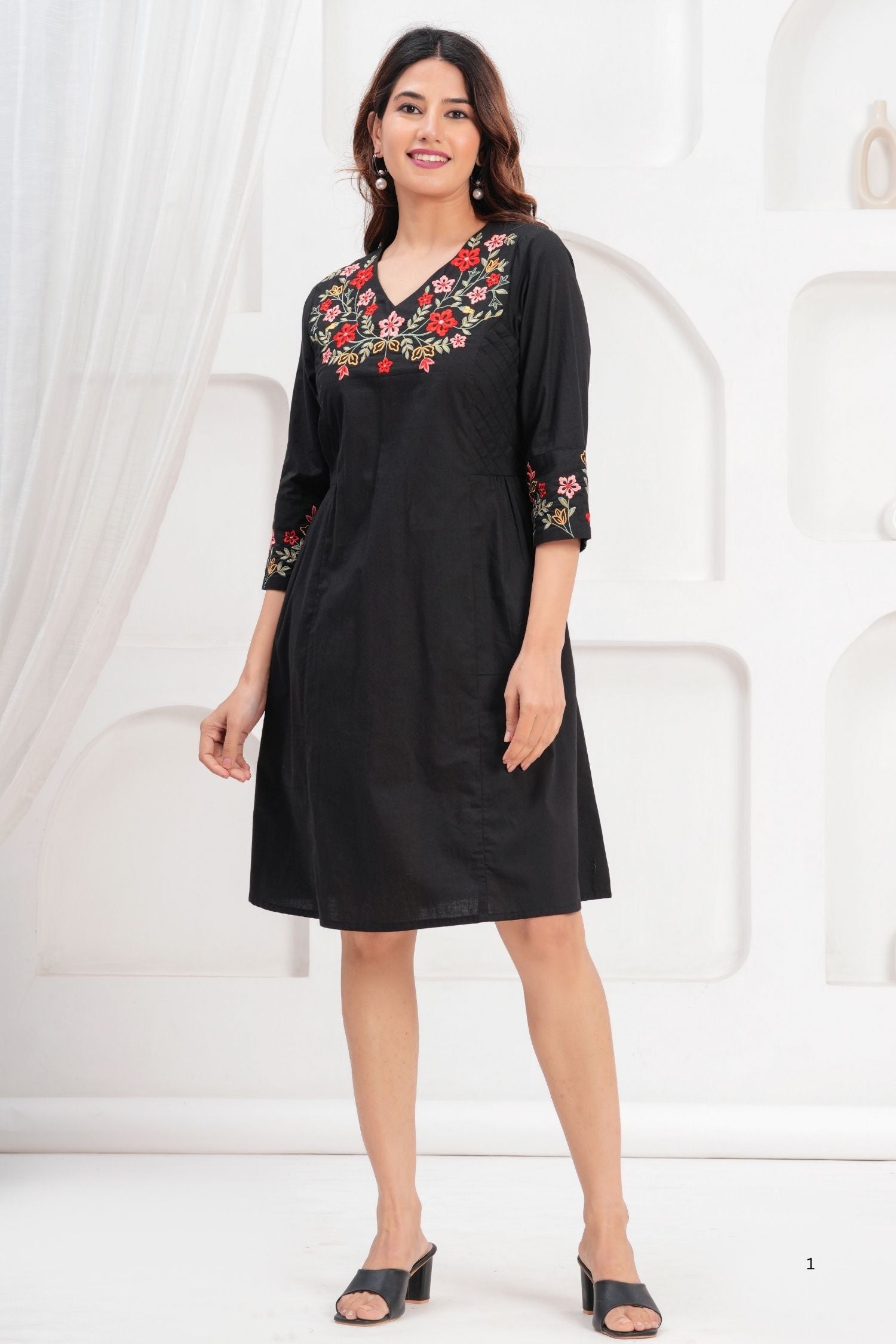 Freyaa Black Bloom Tunic