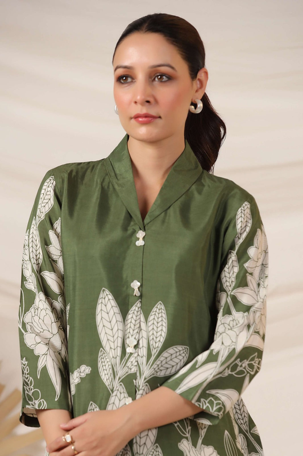 Chic Green Top with Contemporary Digital Print