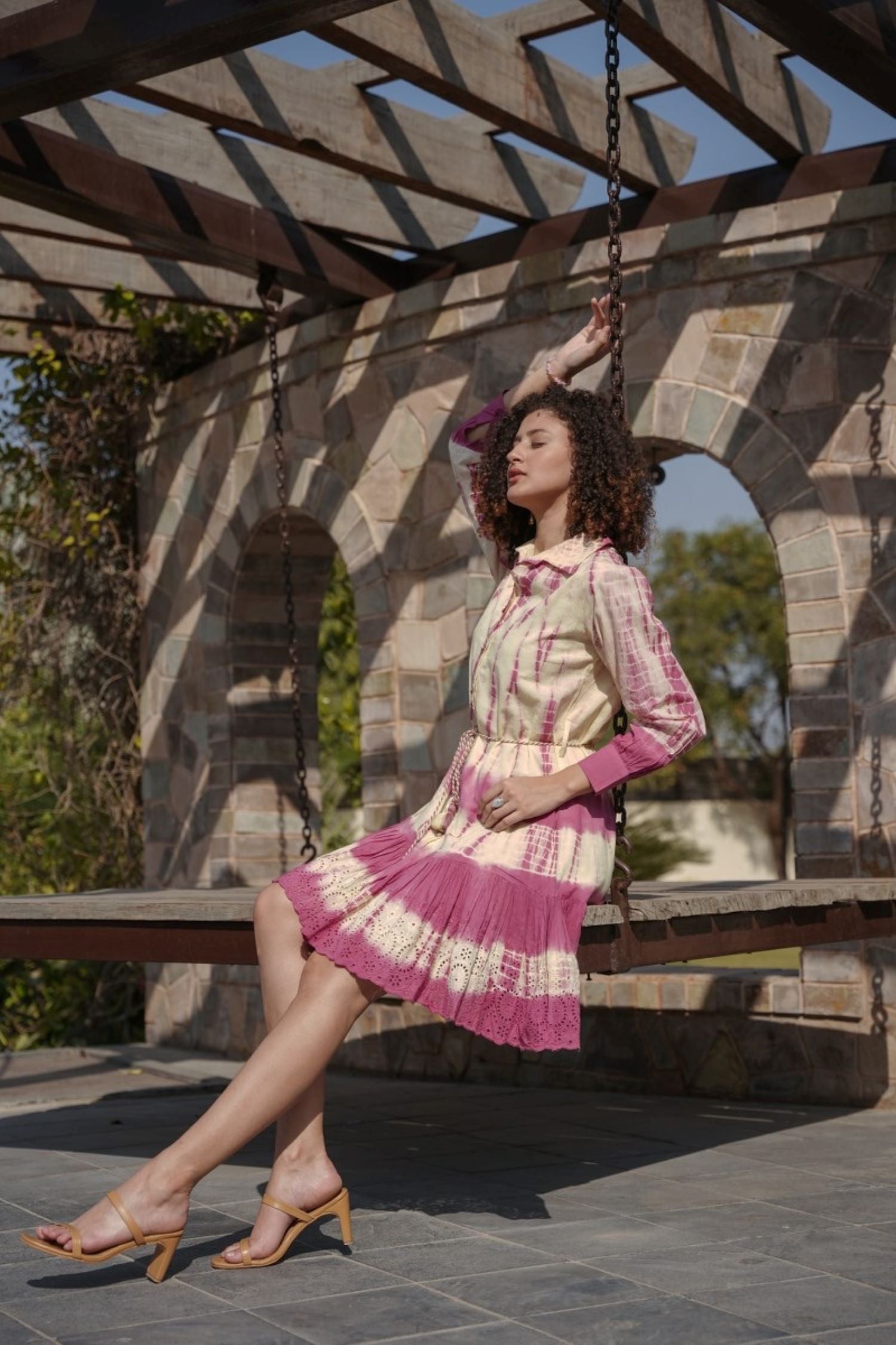 Chic Pink Tie-Dye Tunic with Collared Neckline