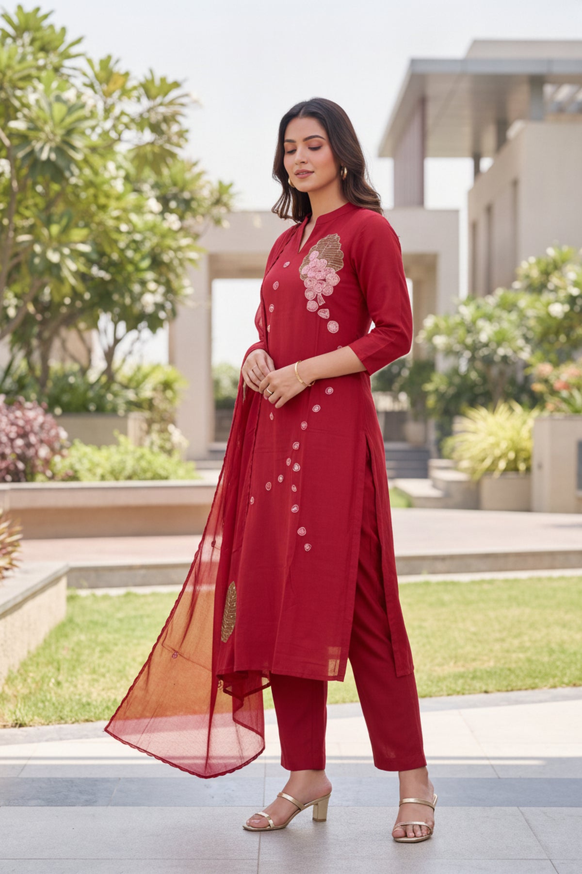 Rani Embroidered Silk Kurta Set