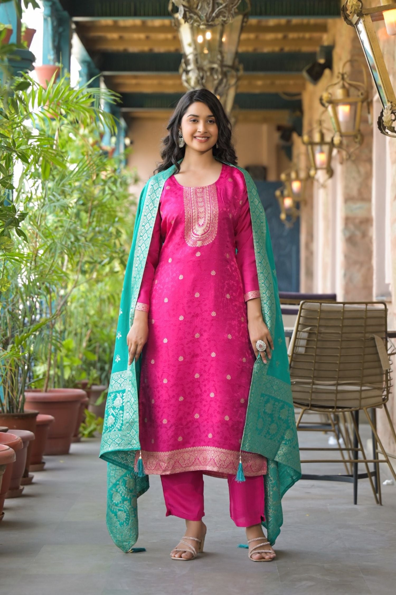 Rani Straight Kurta Set with Green Dupatta