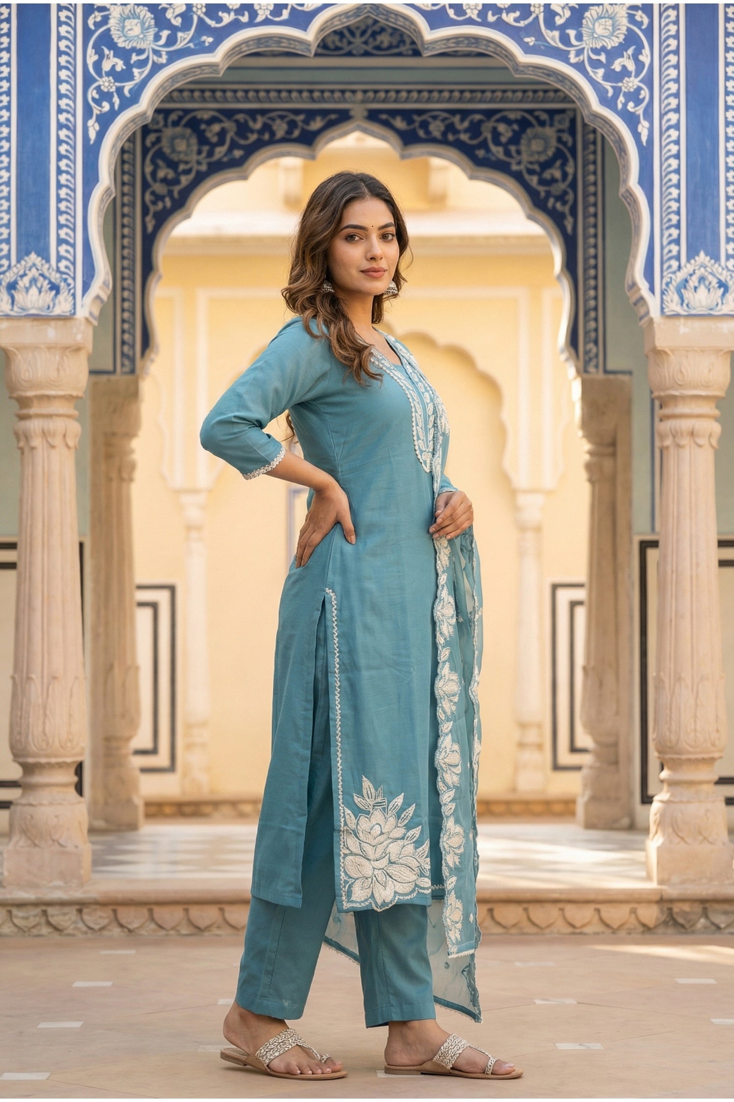 Floral Embroidered Kurta Set with Buti Work & Statement Dupatta Border
