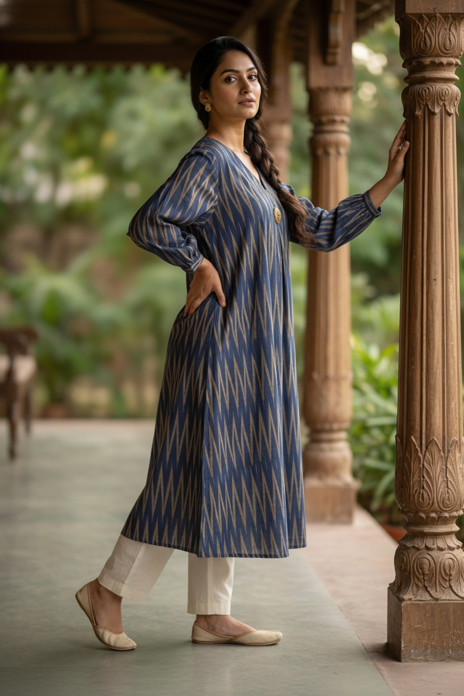 Dark Blue Zigzag Linework Cotton Long Kurti
