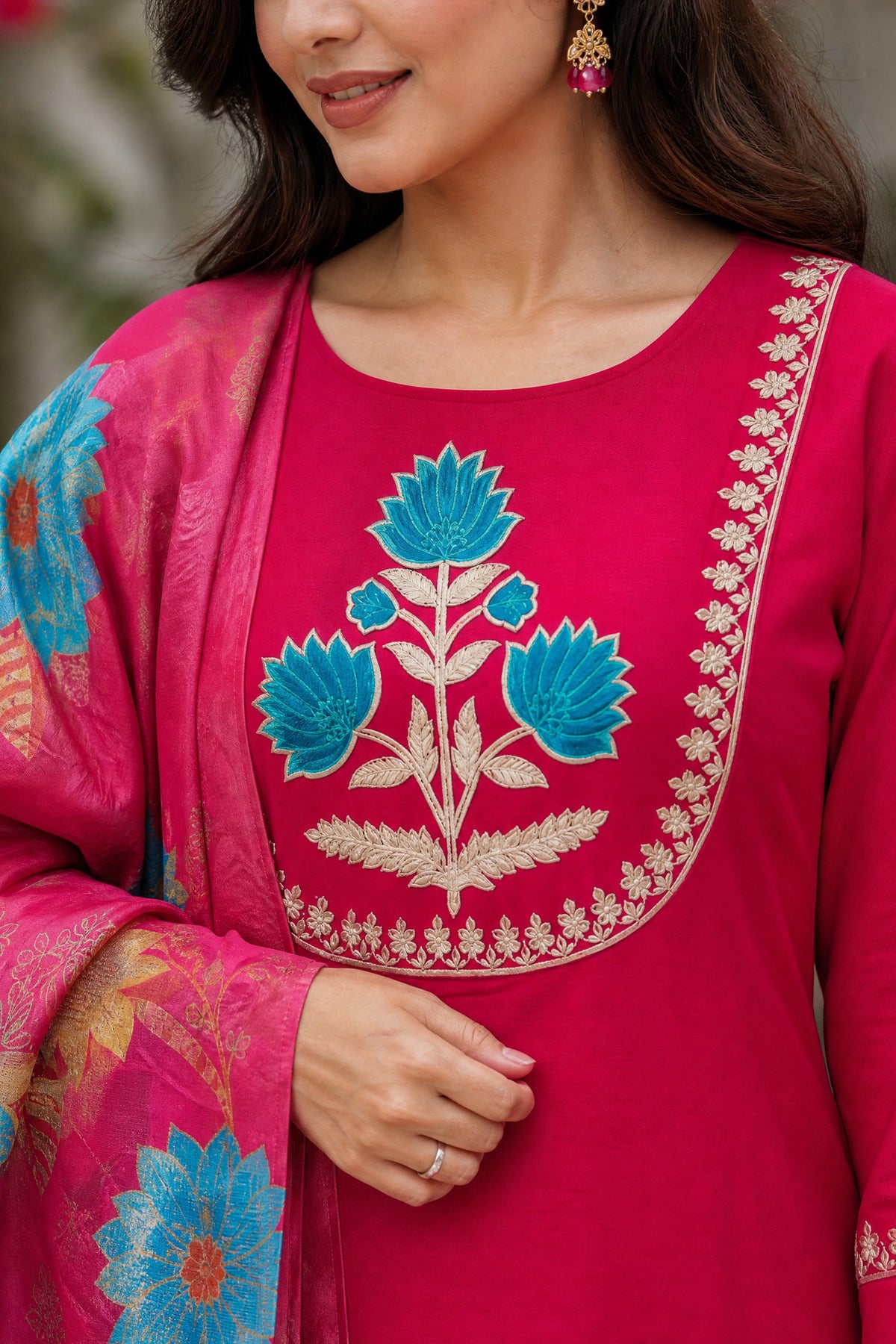 Pink Floral Embroidered Straight Kurta Pant Set