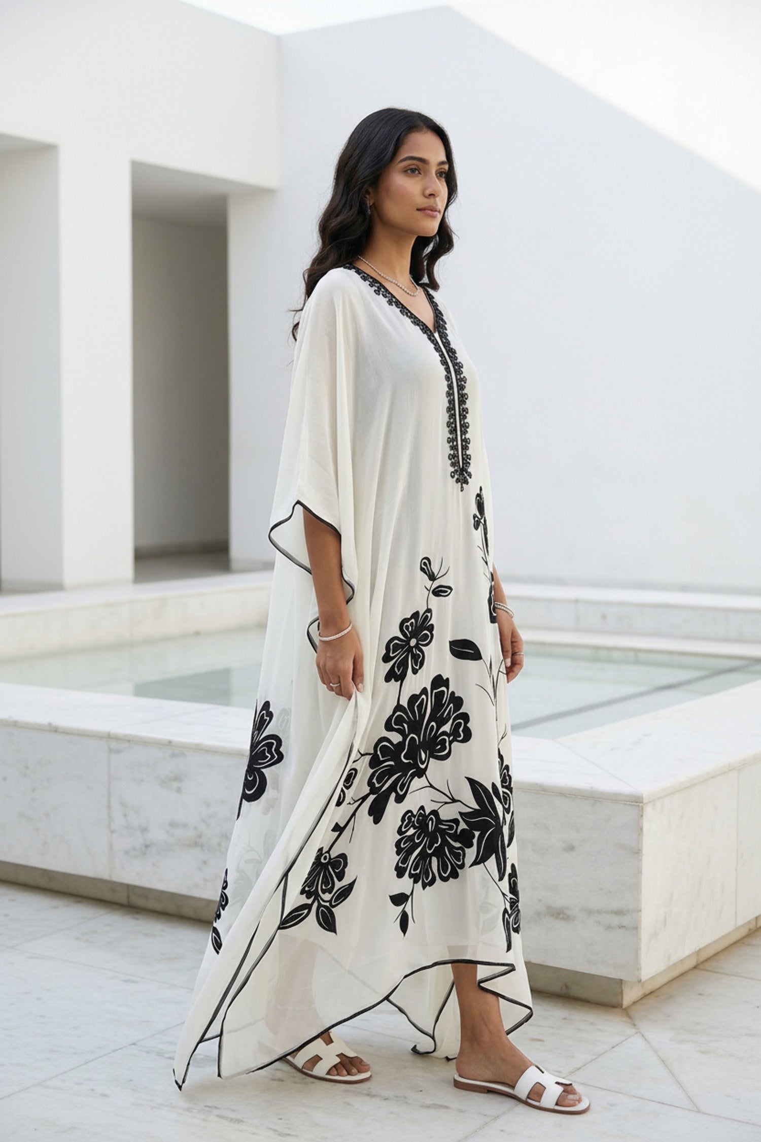 Elegant Grey Kaftan with Black Floral Pattern