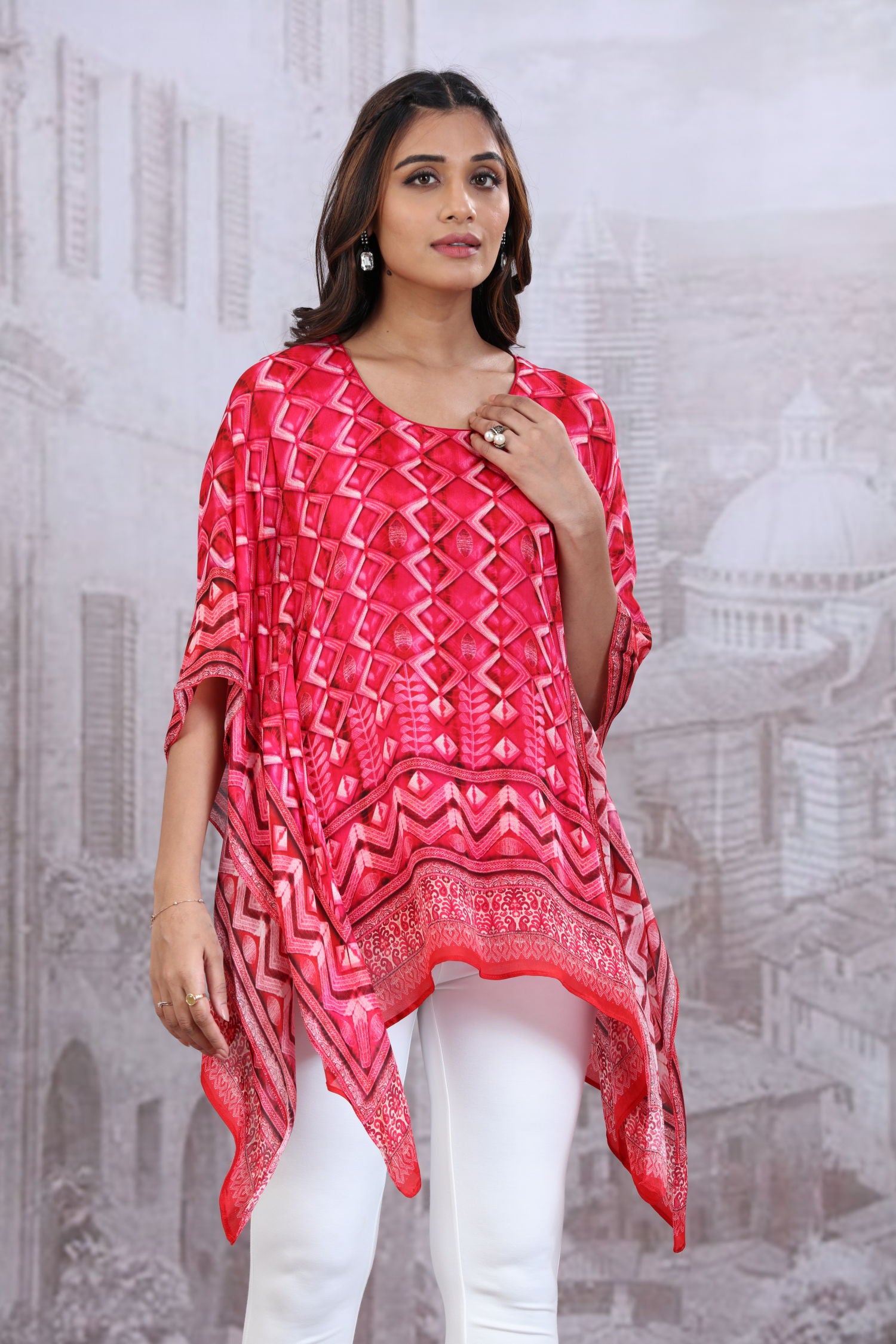 Pink Short Kaftan With Round Neck