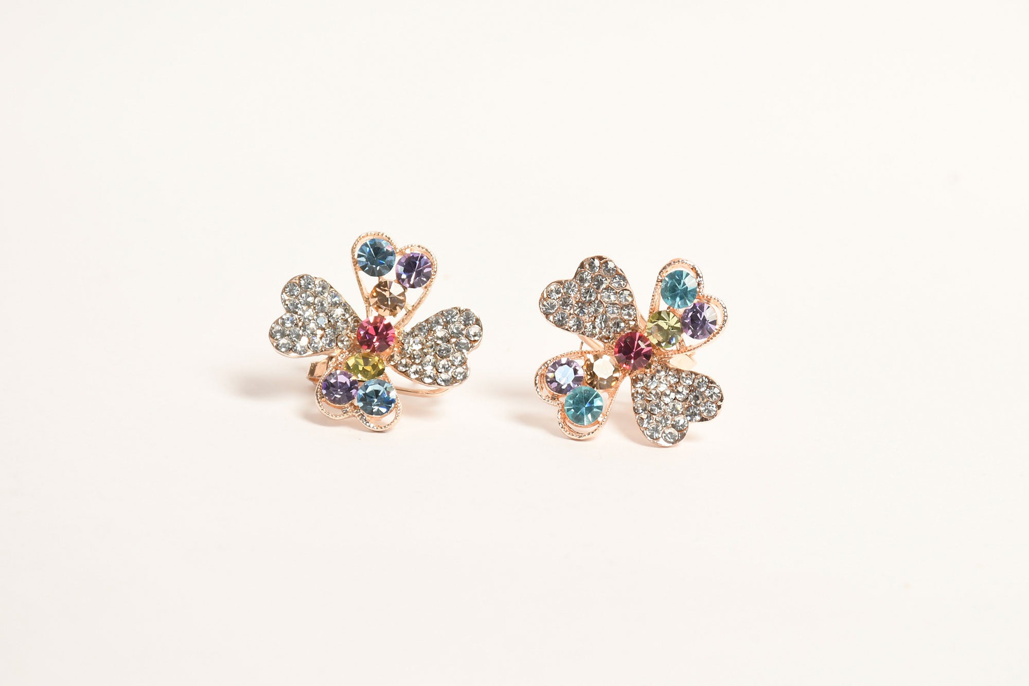 Beautiful Daisy Multicolour Stone Crystal Studs 1 - Freyaa