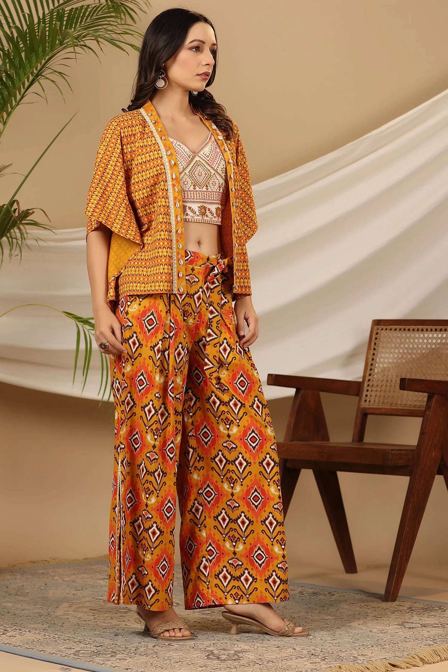 Co-Ord Set With Shrug4 - Freyaa