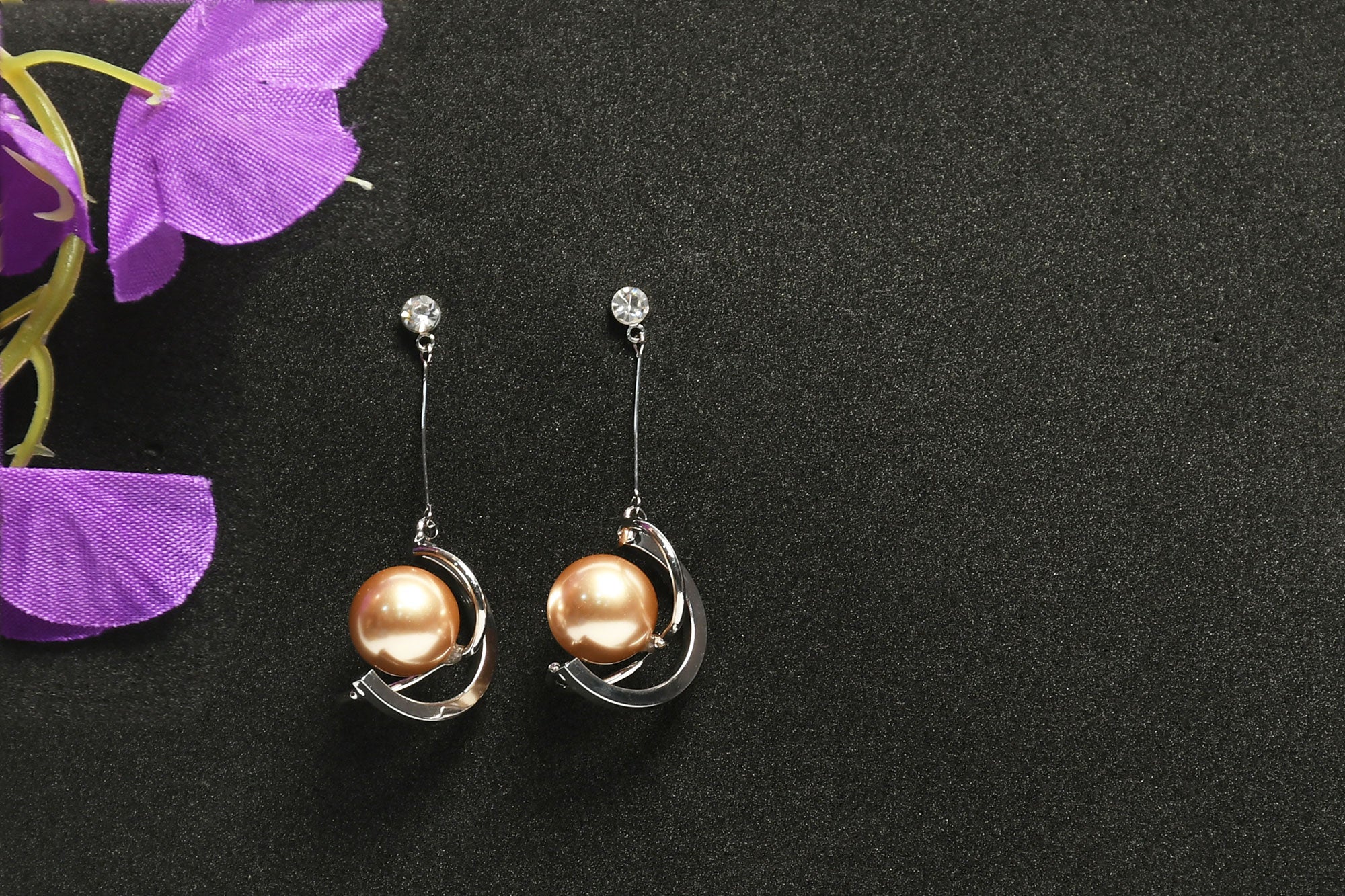 Gold Pearl Oxidised Dangler Earring- Freyaa