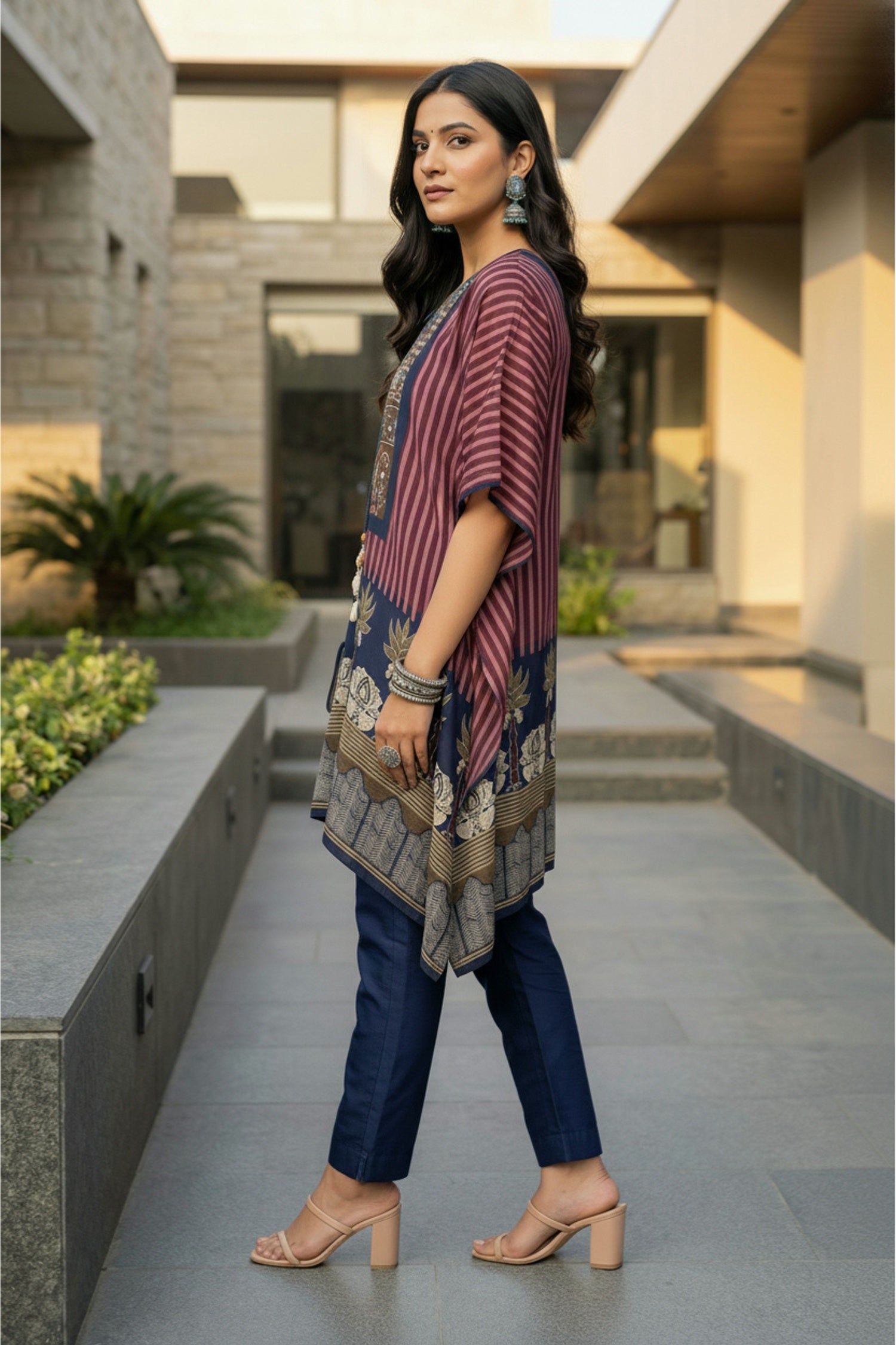 Maroon Printed Short Kaftan with Chic Flair