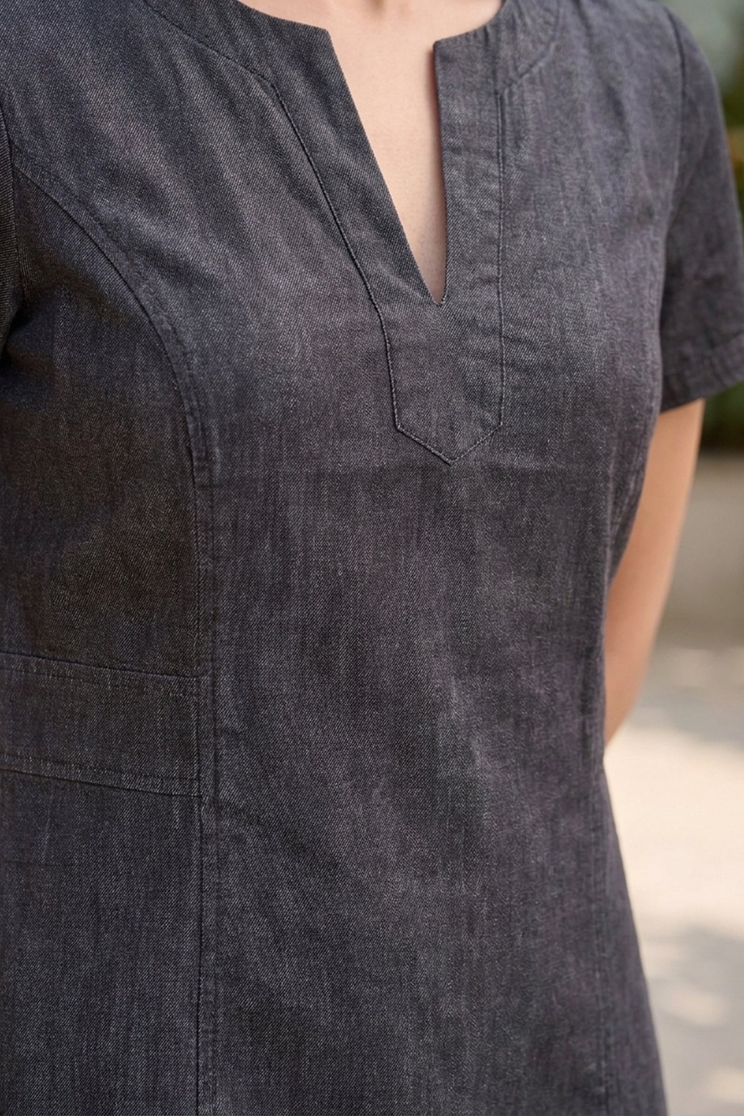 Black Denim Short-Sleeve Short Tunic Dress
