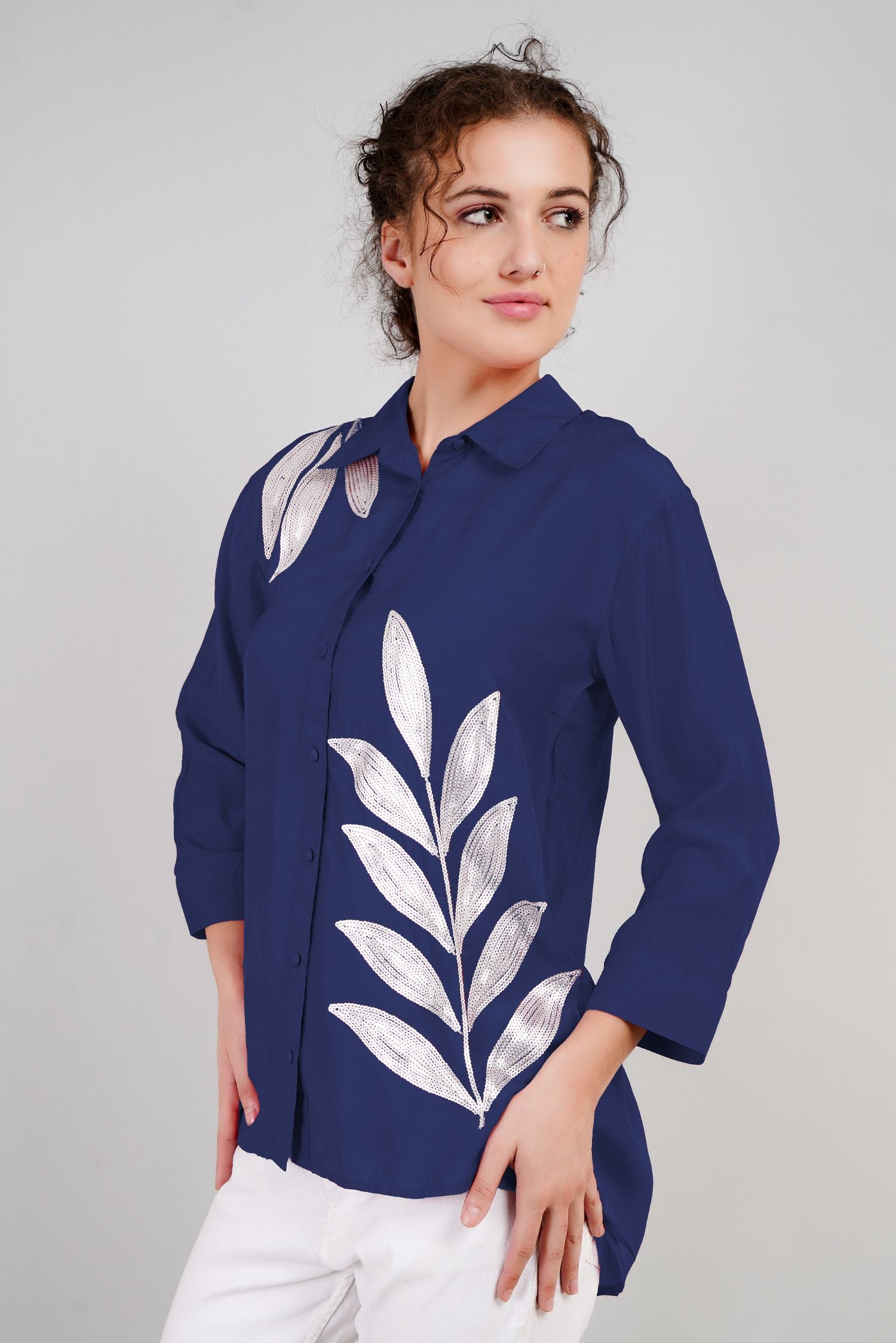 Blue Breeze White Leaf Top