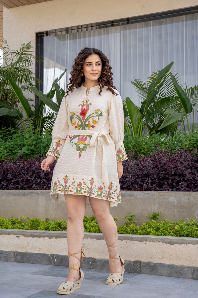 Off-White Tunic with Floral Handwork & Belt