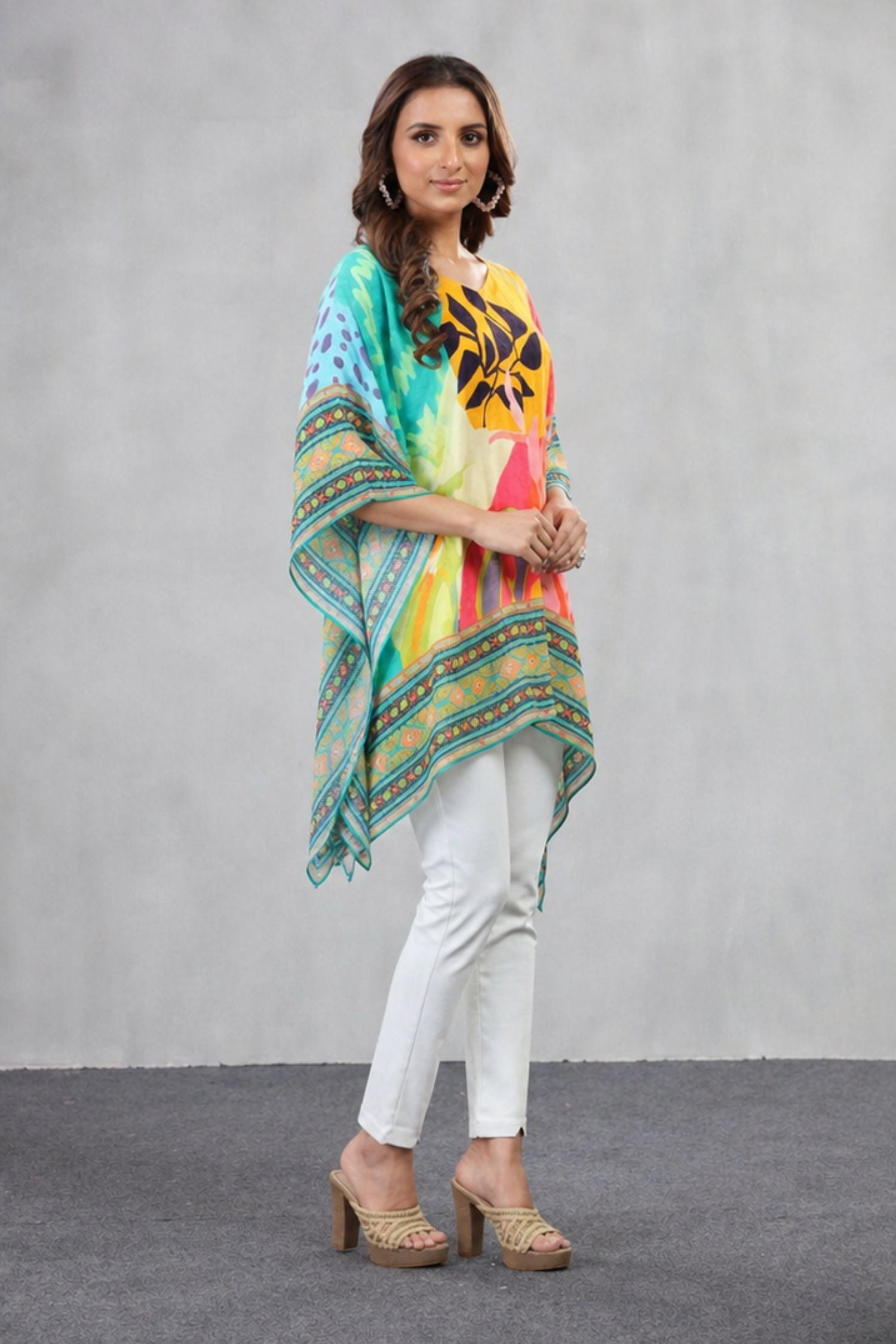 Viscose Chinon floral print short Kaftan