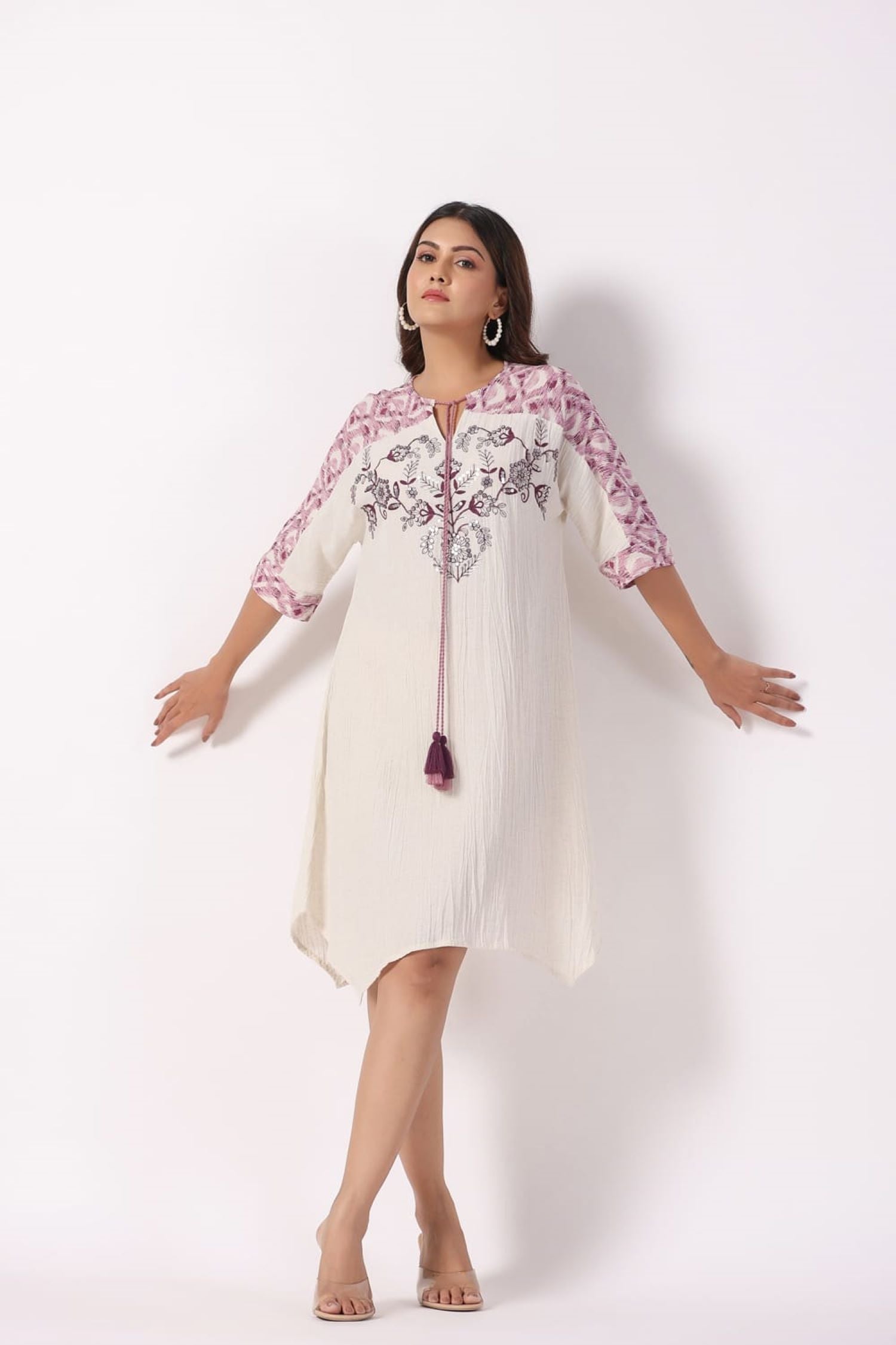 BOHO CHIC A-LINE PURPLE EMBROIDERED FLORAL SHORT TUNIC DRESS
