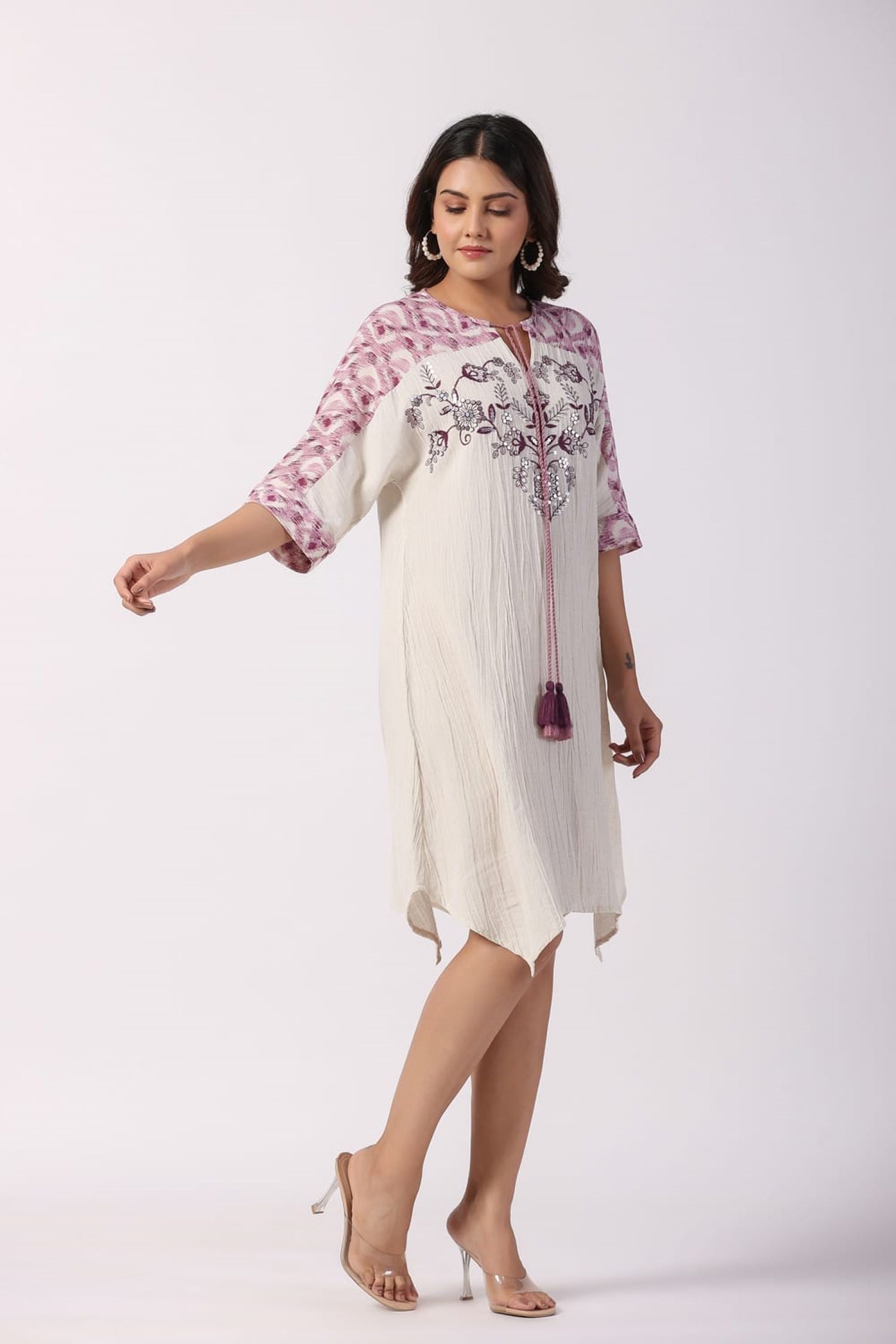 BOHO CHIC A-LINE PURPLE EMBROIDERED FLORAL SHORT TUNIC DRESS