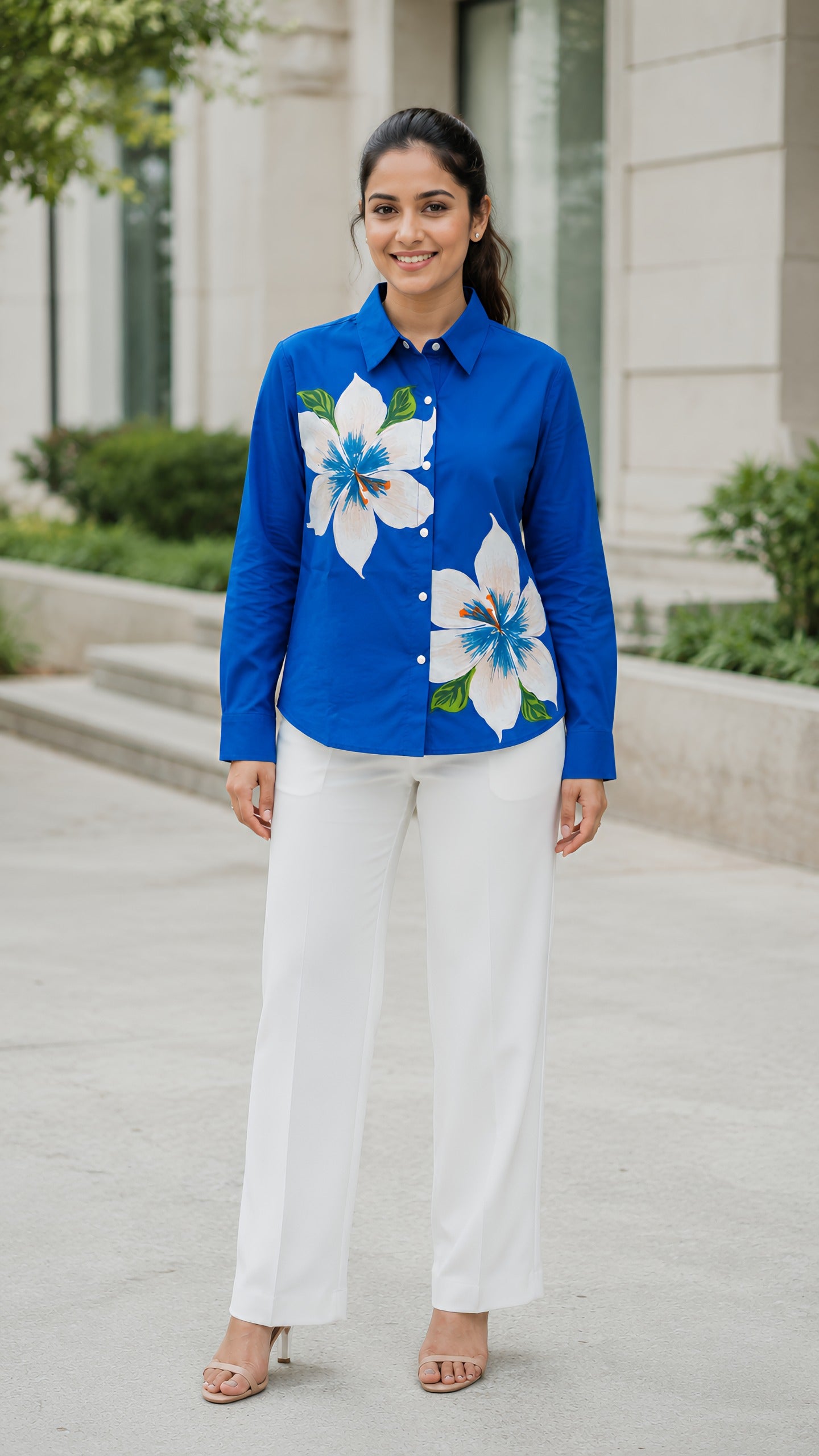 Women Relaxed Cotton Shirt in Blue.