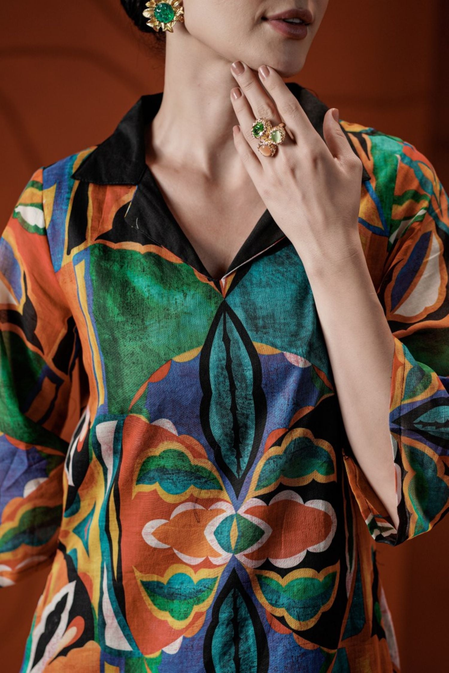 Multicolor Abstract Cord Set