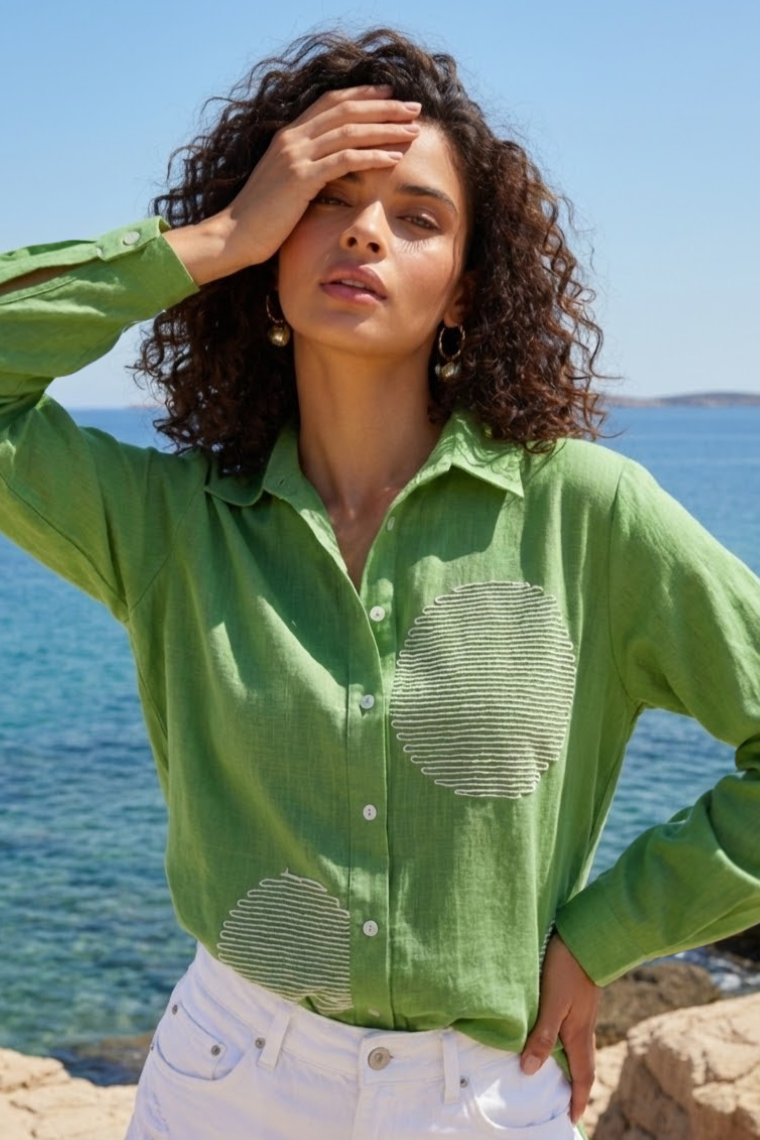 Kelly Green with Circular Print Shirt