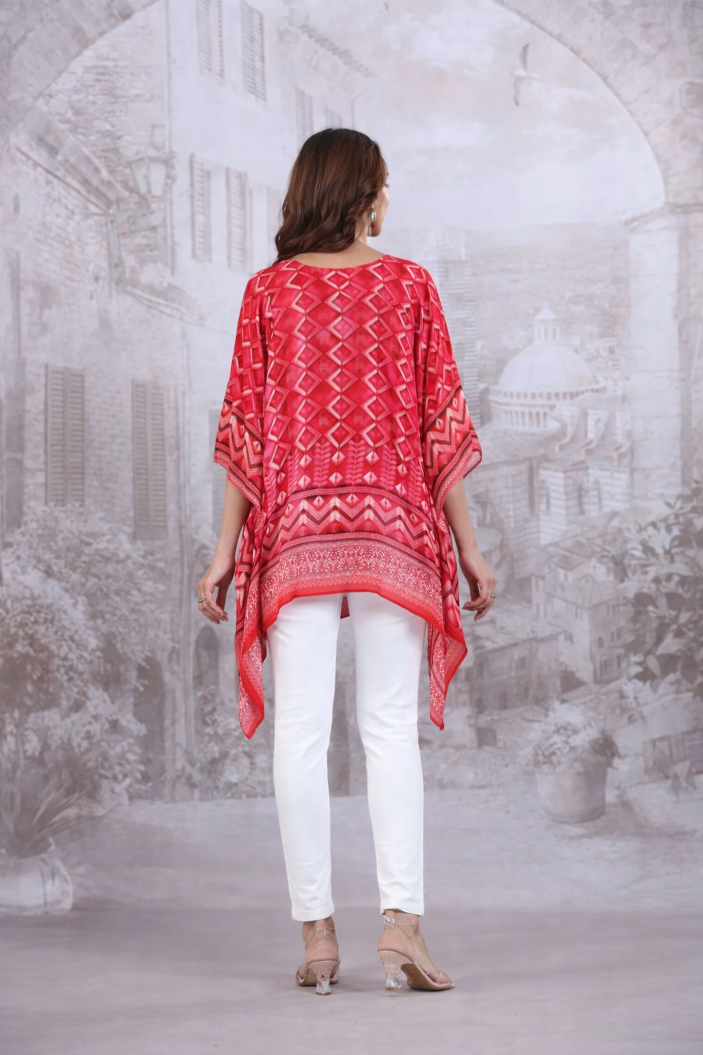 Pink Short Kaftan With Round Neck