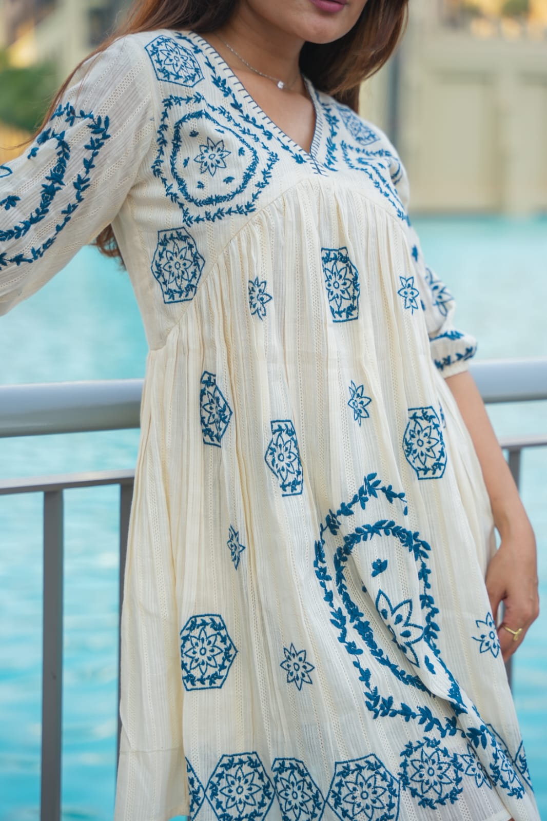 SNOW BLUE: BLUE EMBROIDERED SHORT TUNIC DRESS