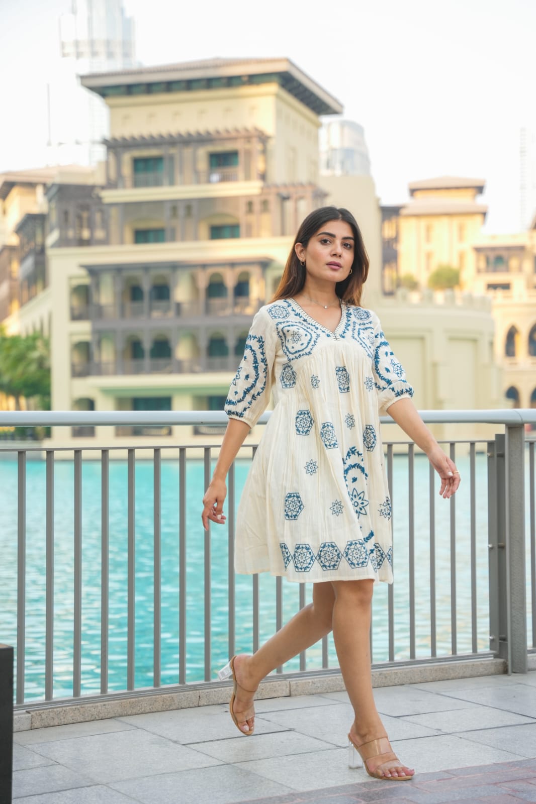 SNOW BLUE: BLUE EMBROIDERED SHORT TUNIC DRESS