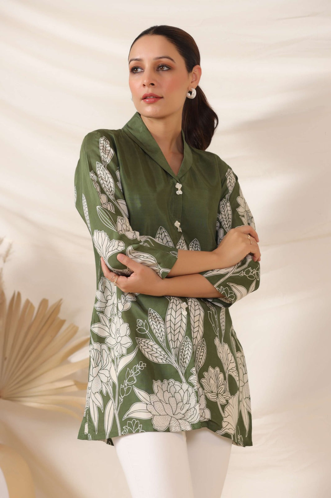 Chic Green Top with Contemporary Digital Print