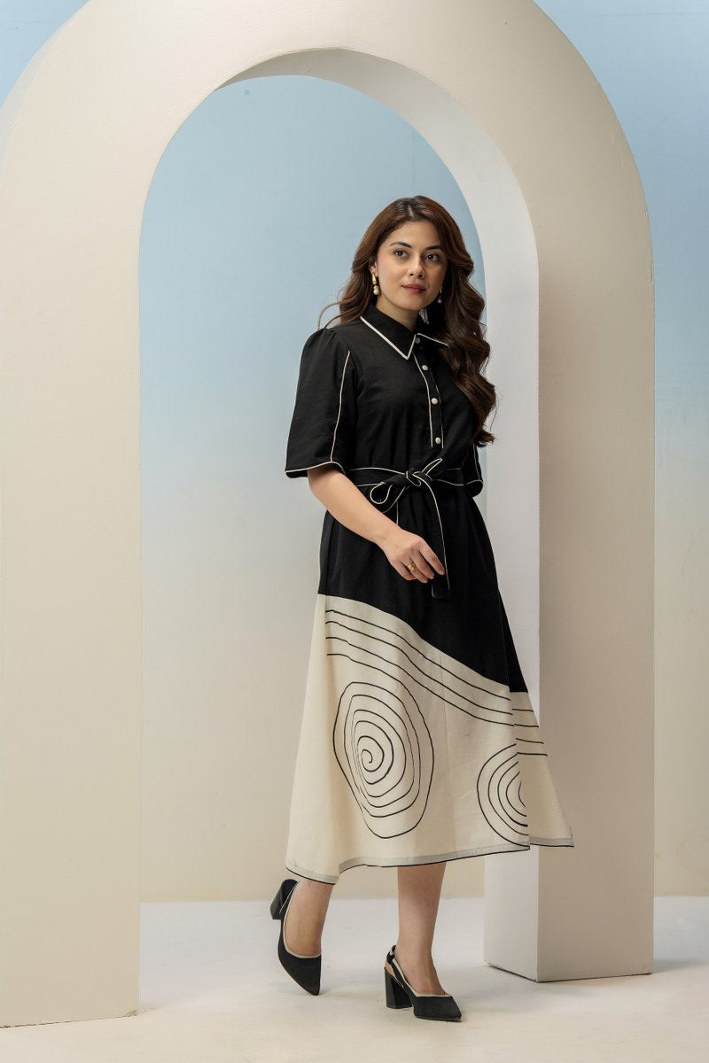 Classic Black & Cream Belted Style Dress