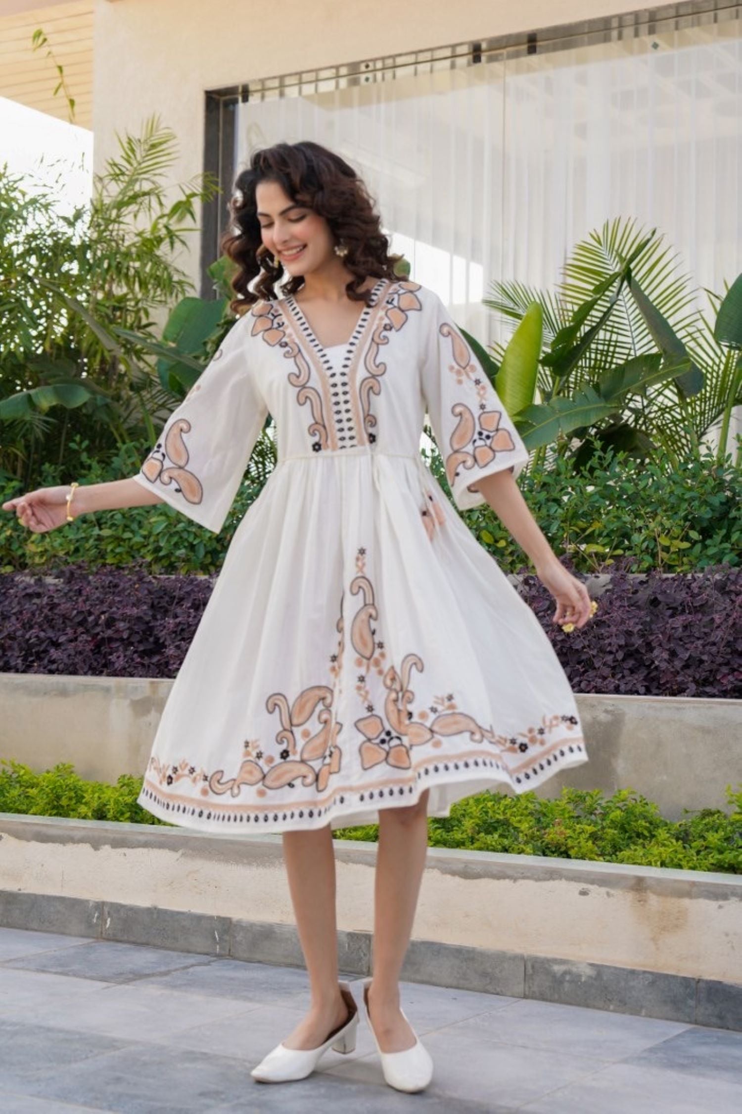 Freyaa Neckline Muse Off-White Embroidered Tunic