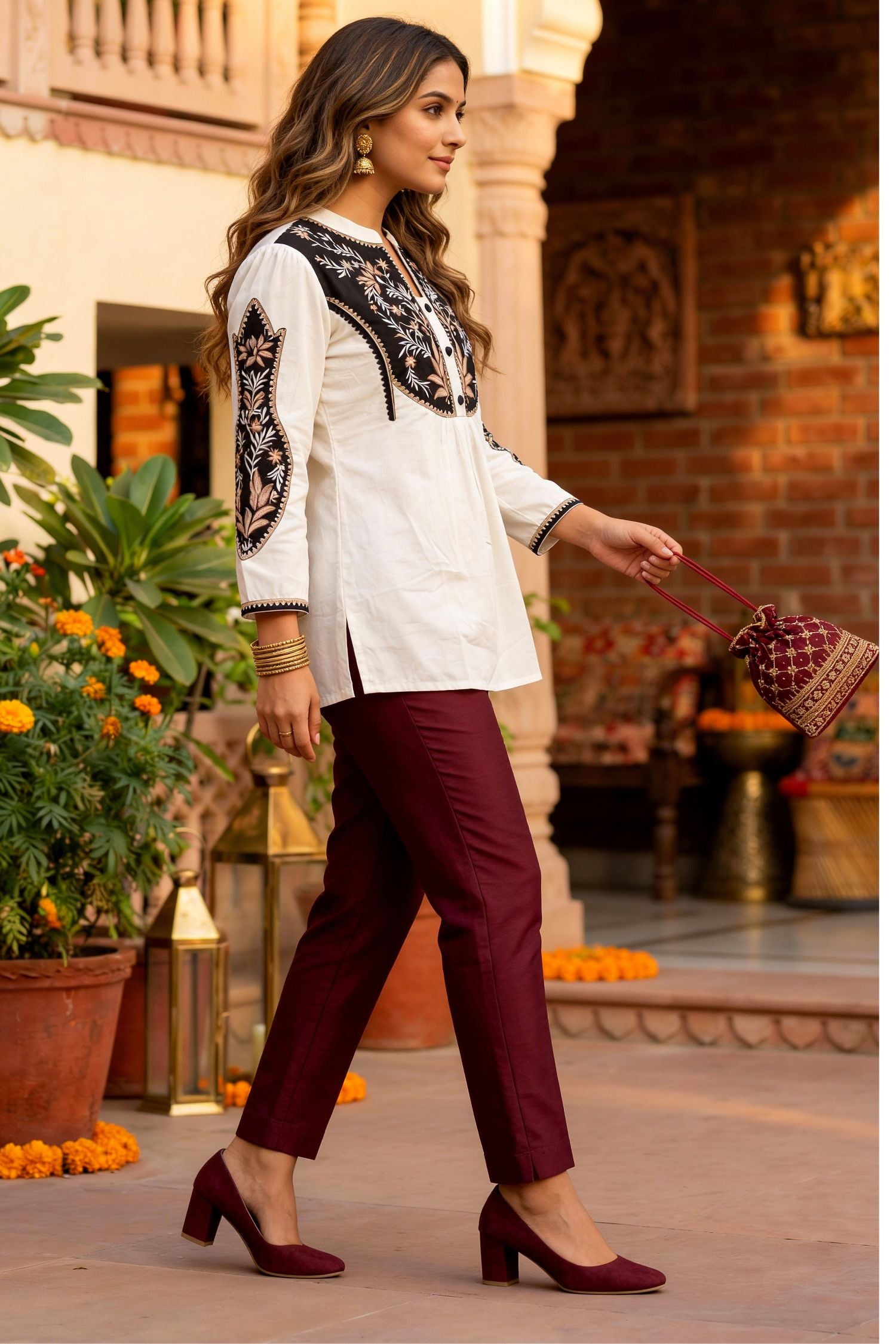 White Aura Line Pattern A-Line Top with Floral Neck