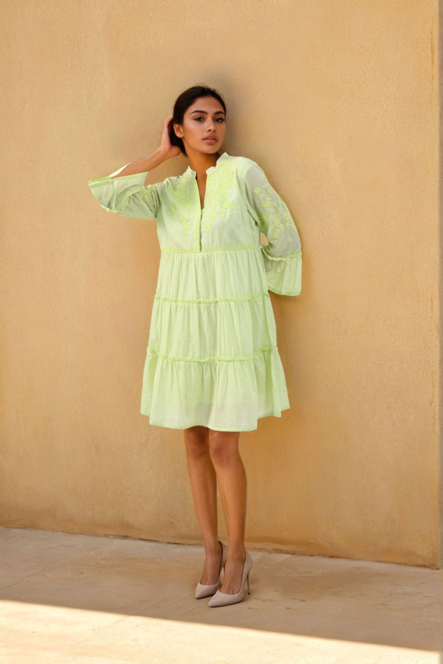 Mint Dress in Cotton with Loose Full-Length Sleeves