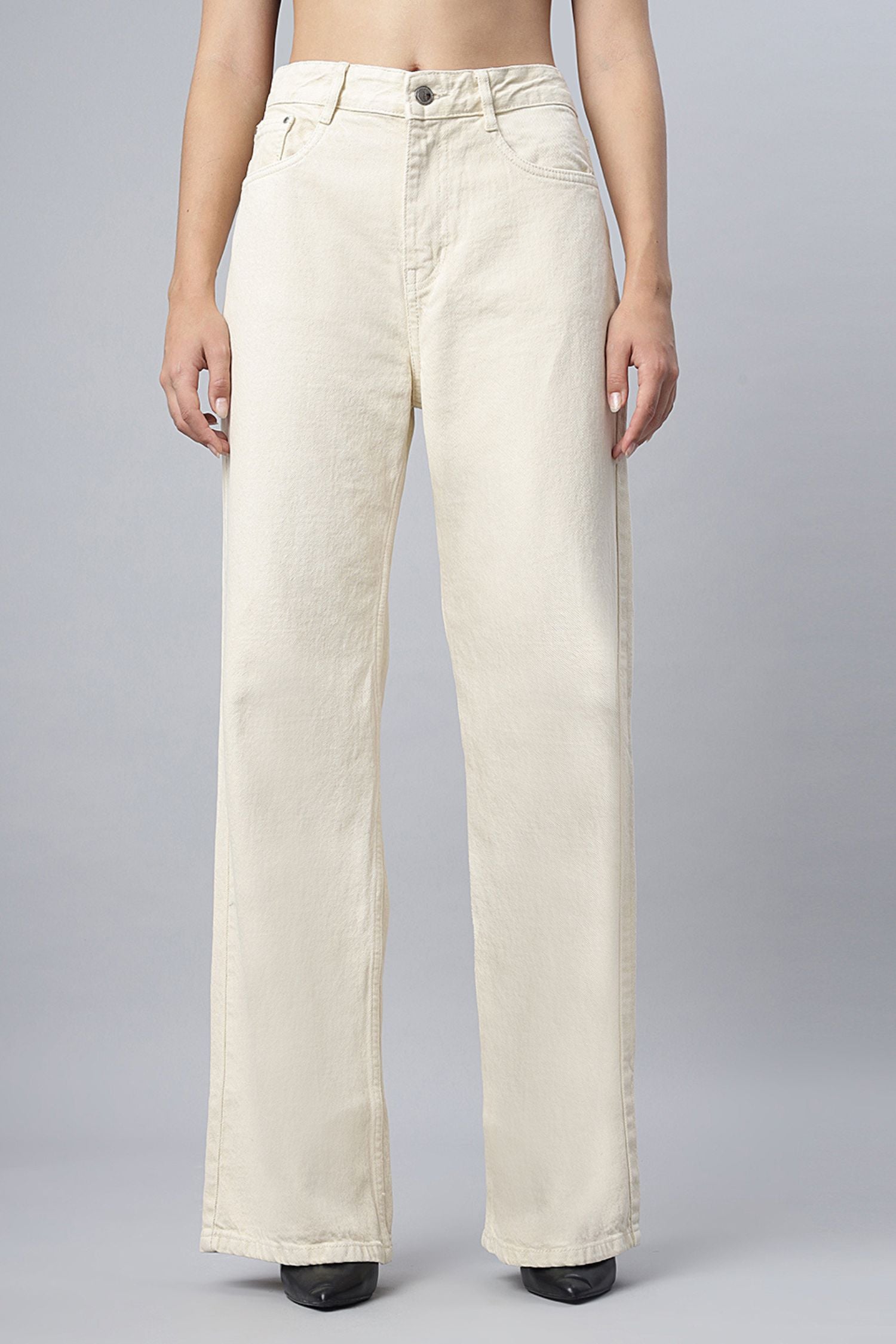 Straight-Leg Denim in Soft Cream